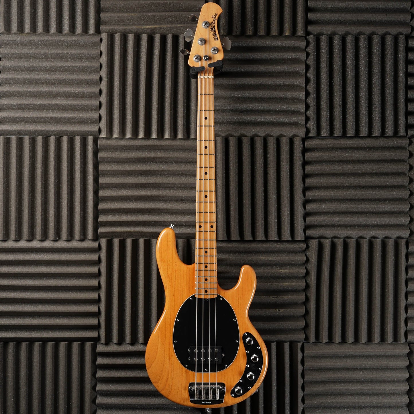 Ernie Ball Music Man StingRay 4 H with Maple Fretboard 2008 - Natural Gloss