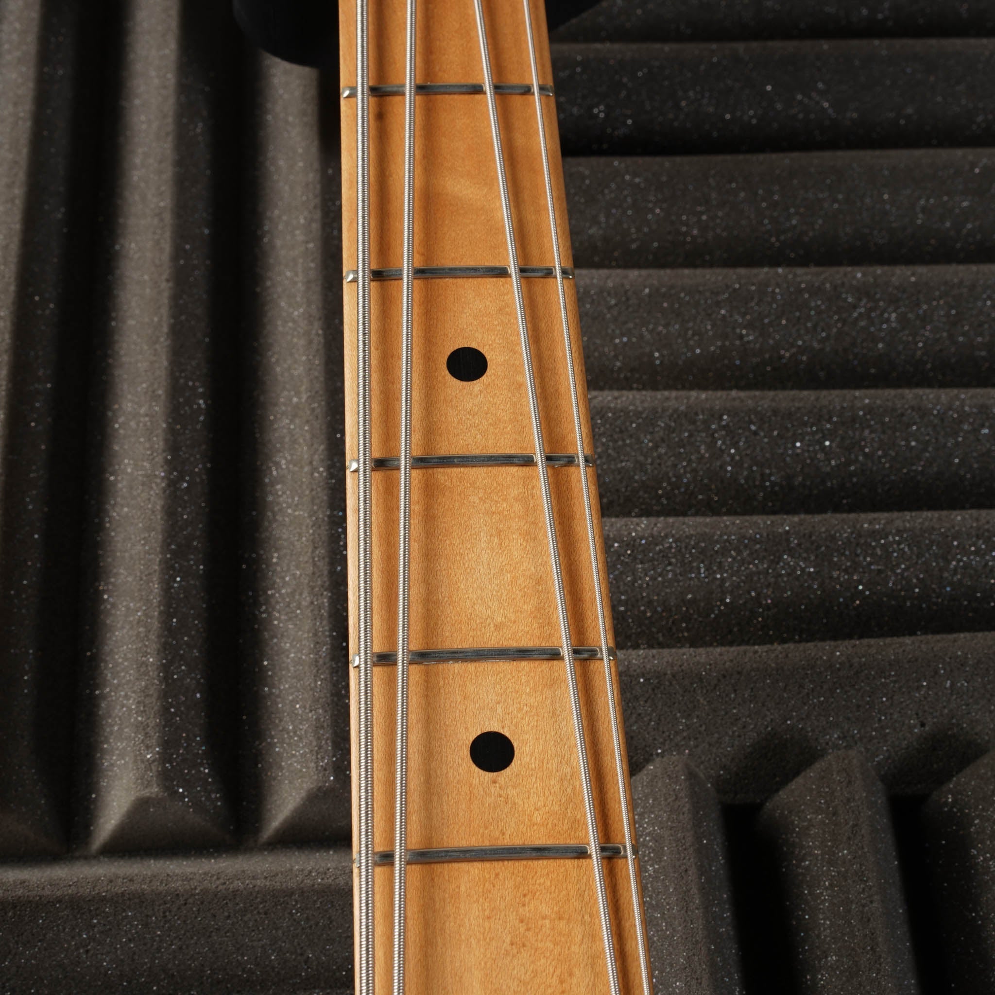 Ernie Ball Music Man StingRay 4 H with Maple Fretboard 2008 - Natural Gloss