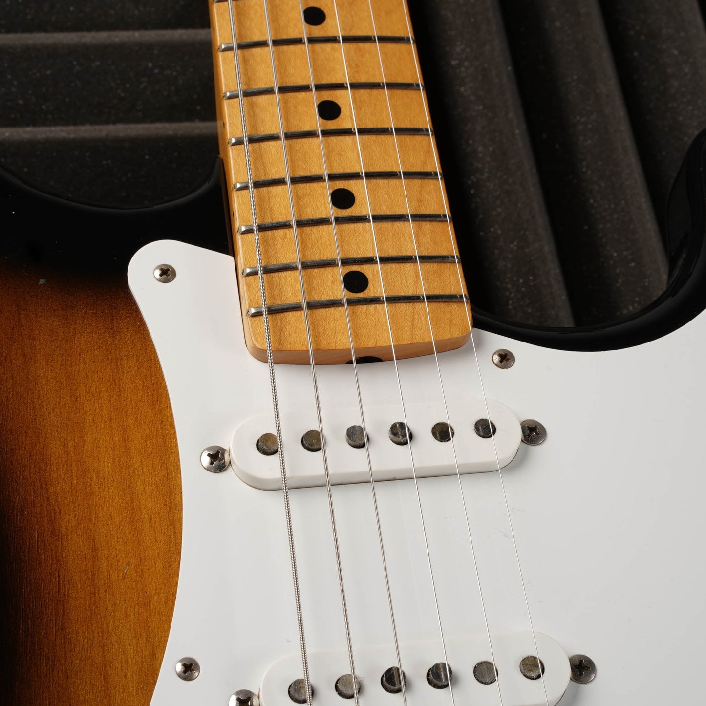 Fender ST-57 US Stratocaster Reissue CIJ - 2004 - Sunburst