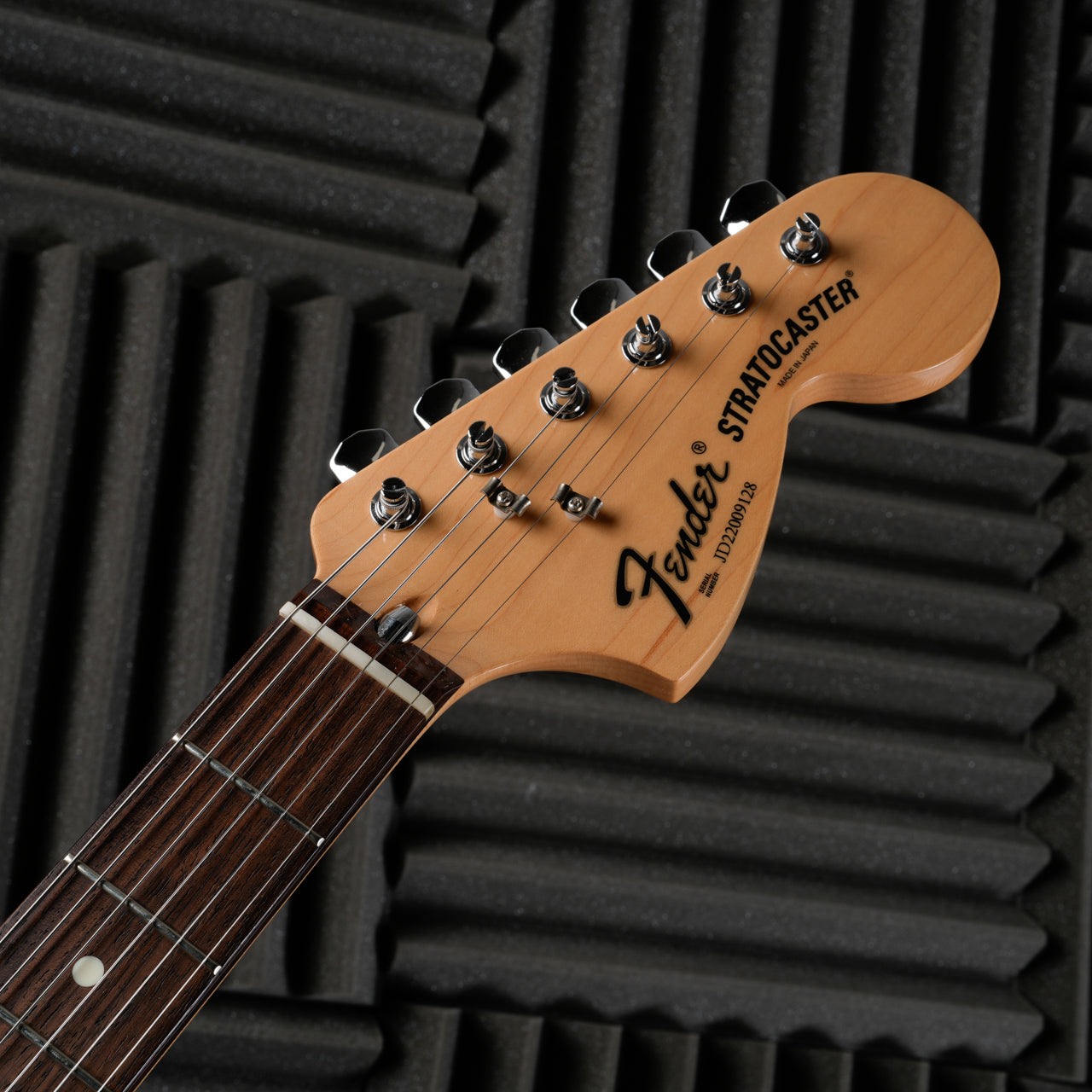 Fender MIJ Limited International Color Stratocaster 2022 - Morocco Red | Tonebay