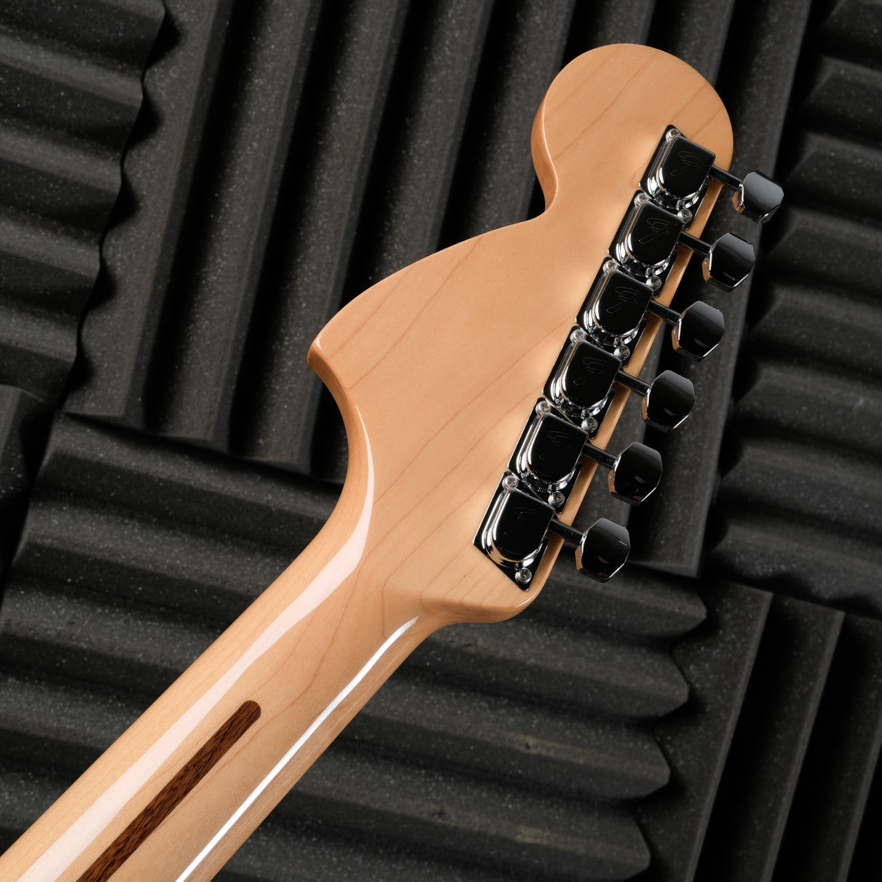 Fender MIJ Limited International Color Stratocaster 2022 - Morocco Red | Tonebay