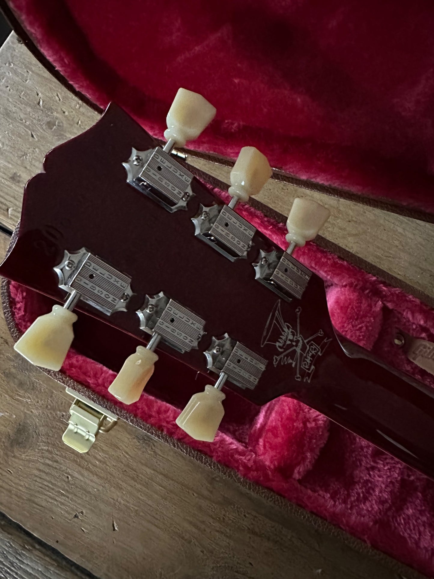 Gibson Slash Jessica Les Paul Standard - 2024 | Tonebay