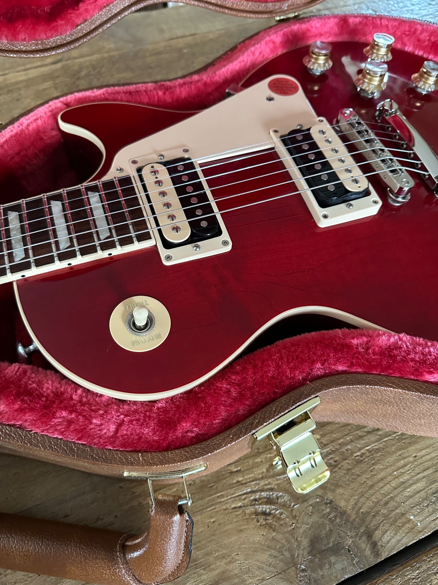 Gibson Les Paul Classic Translucent Cherry - 2019 | Tonebay