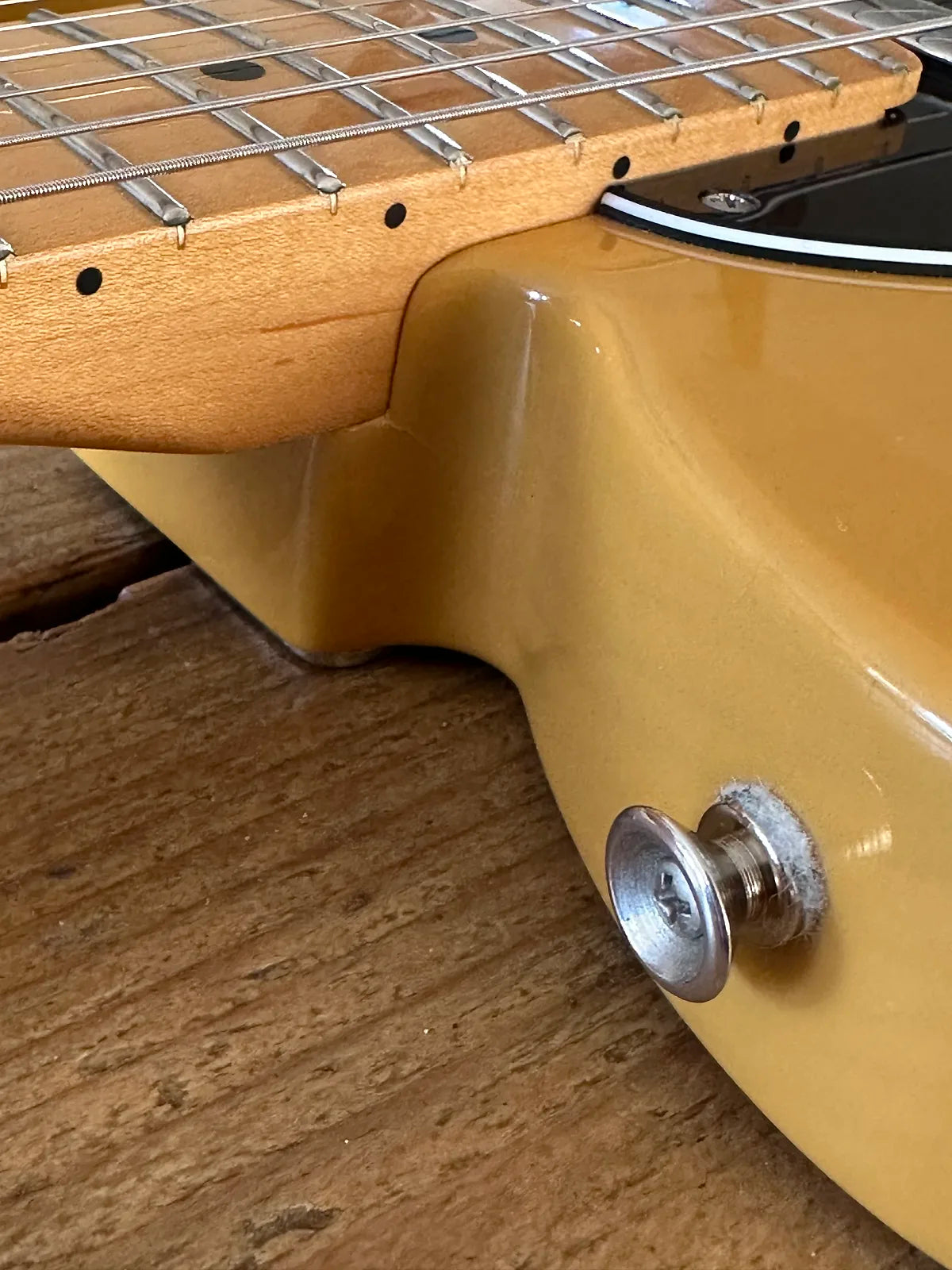 Fender Player Telecaster with Maple Fretboard 2018 - Present - Butterscotch Blonde | Tonebay