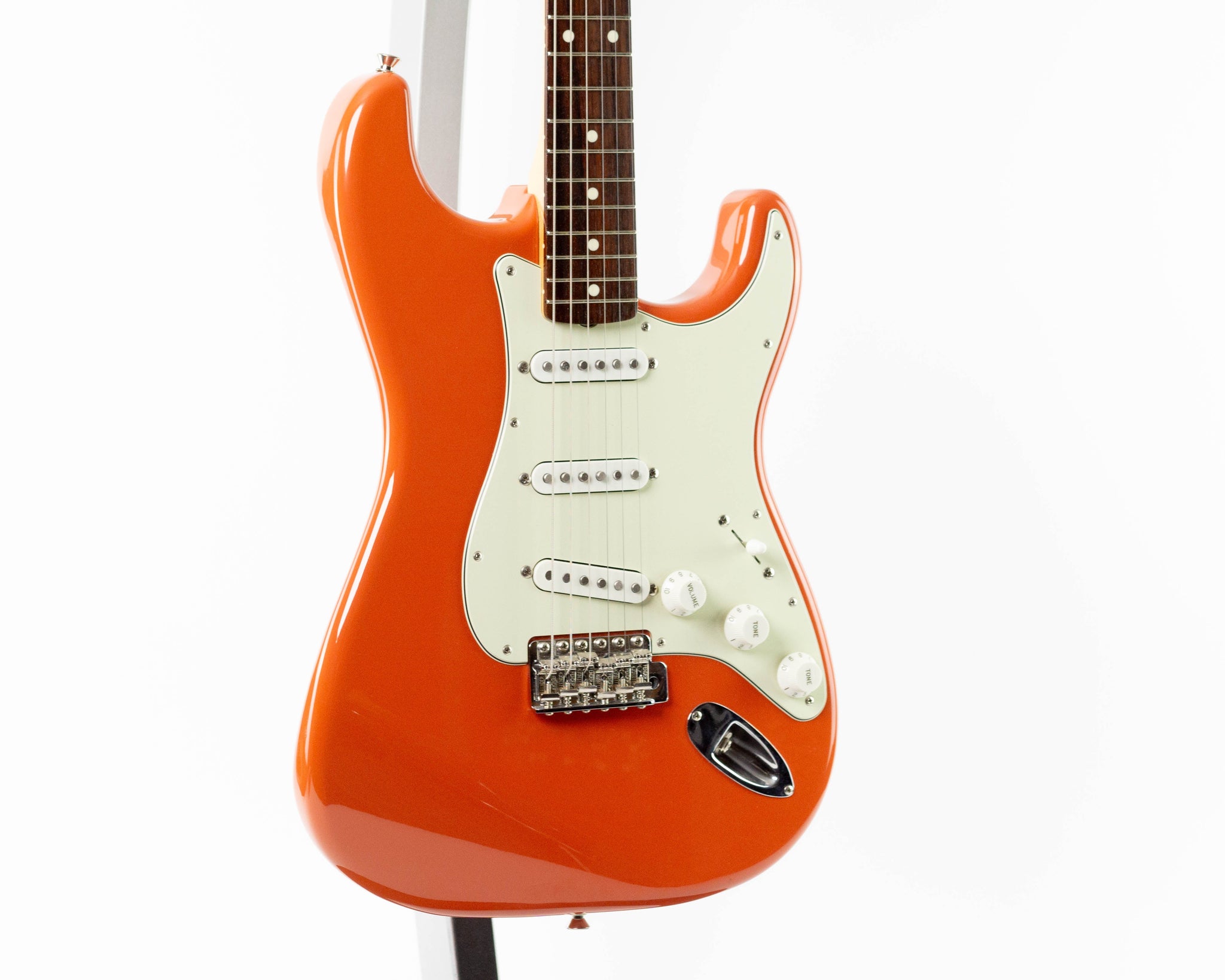 Fender MIJ Traditional II '60s Stratocaster 2022 Fiesta Red