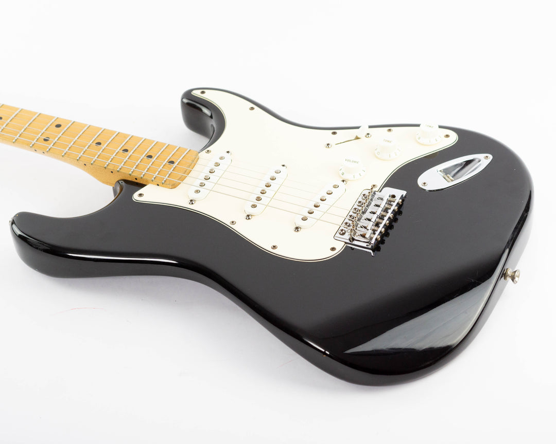 Fender Mexican Standard Stratocaster 2000 Black | Tonebay