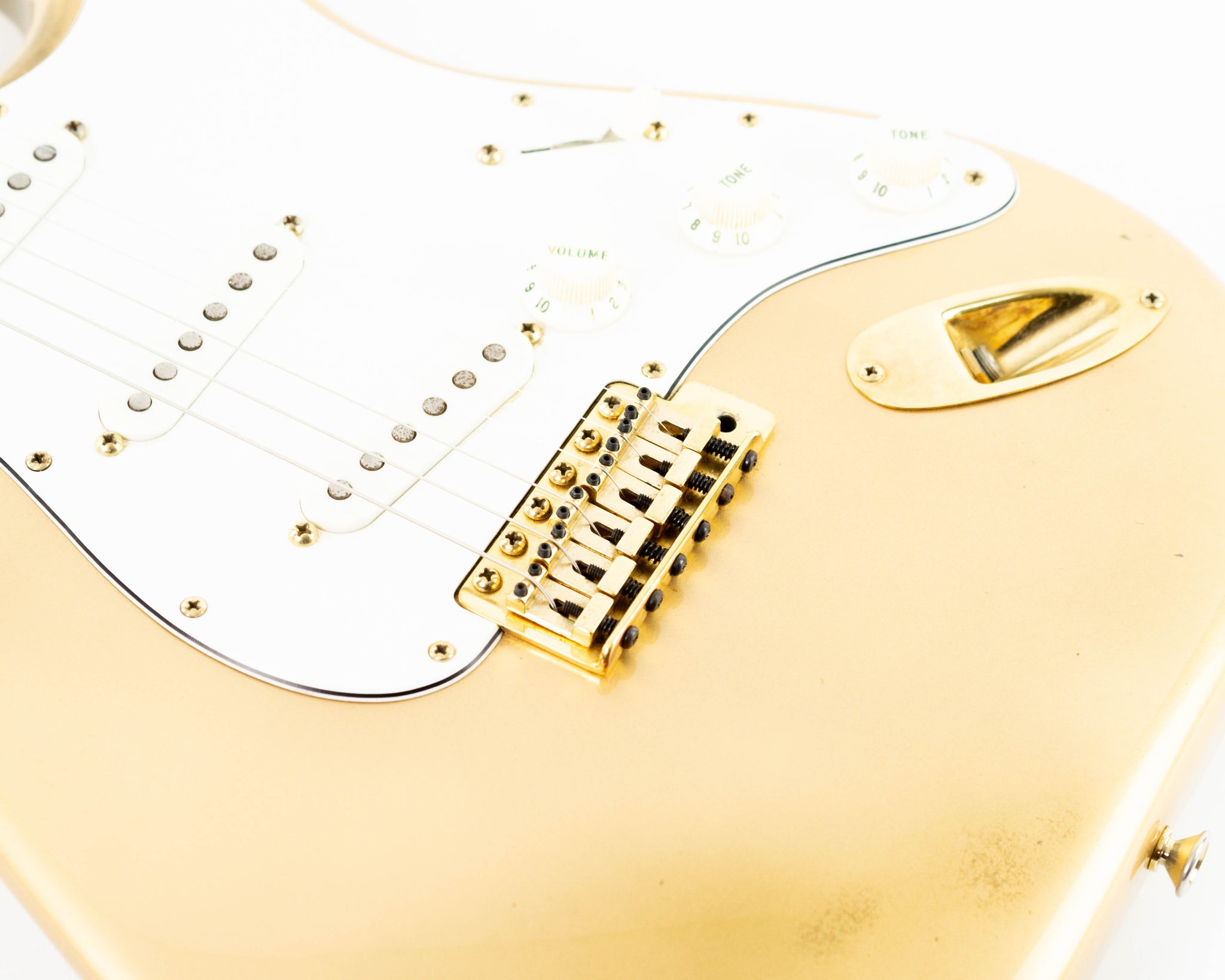 Fender "Dan Smith" Stratocaster 1982 Gold On Gold | Tonebay