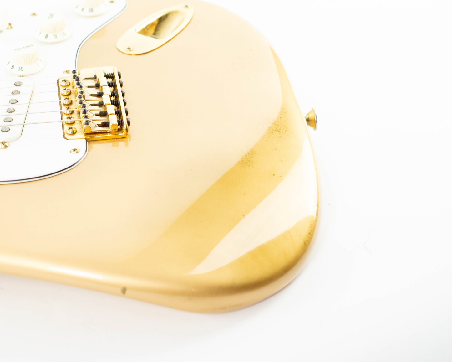 Fender "Dan Smith" Stratocaster 1982 Gold On Gold | Tonebay