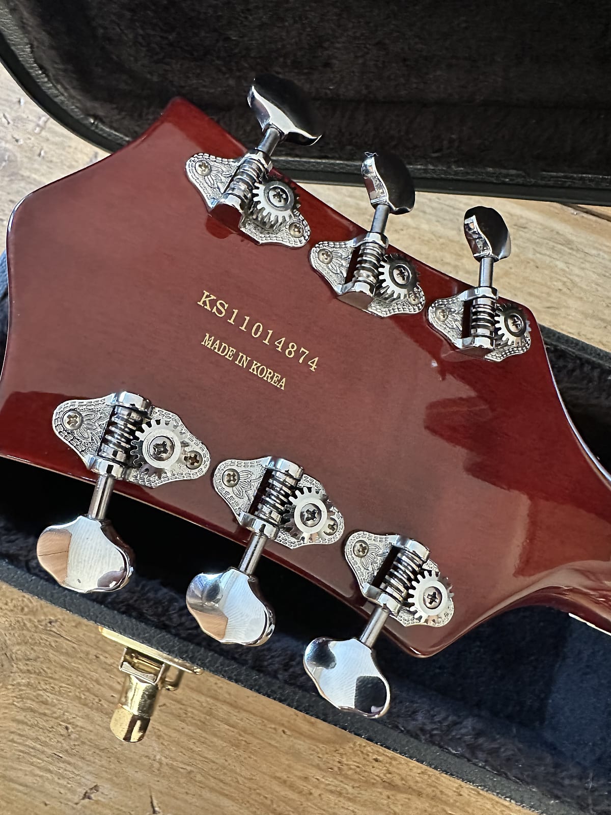 Gretsch G5122DC Electromatic Hollow Body Double Cutaway 2008 - 2013 - Walnut Stain | Tonebay