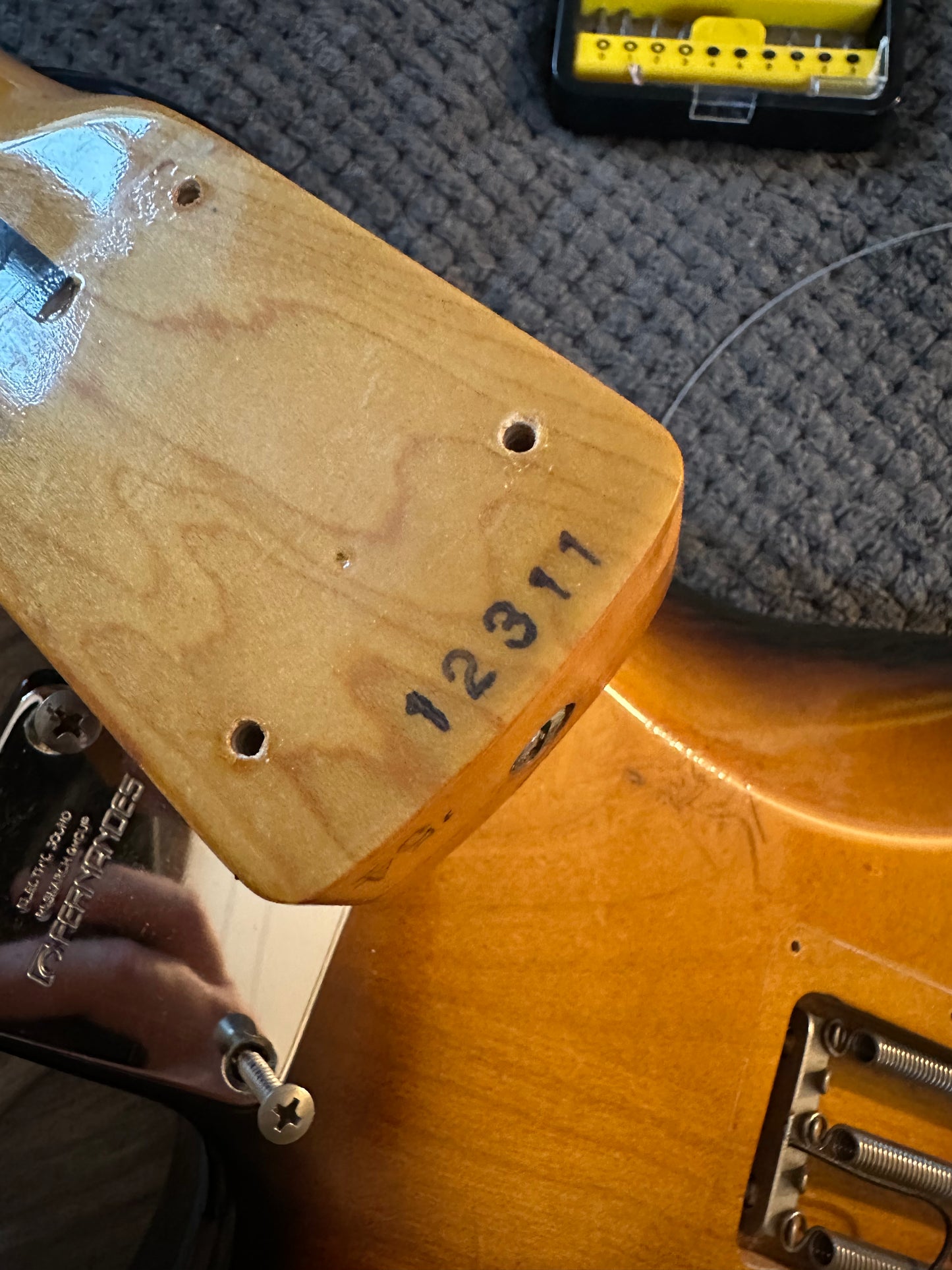 Fernandes RST-80 54’ - Sunburst | Tonebay