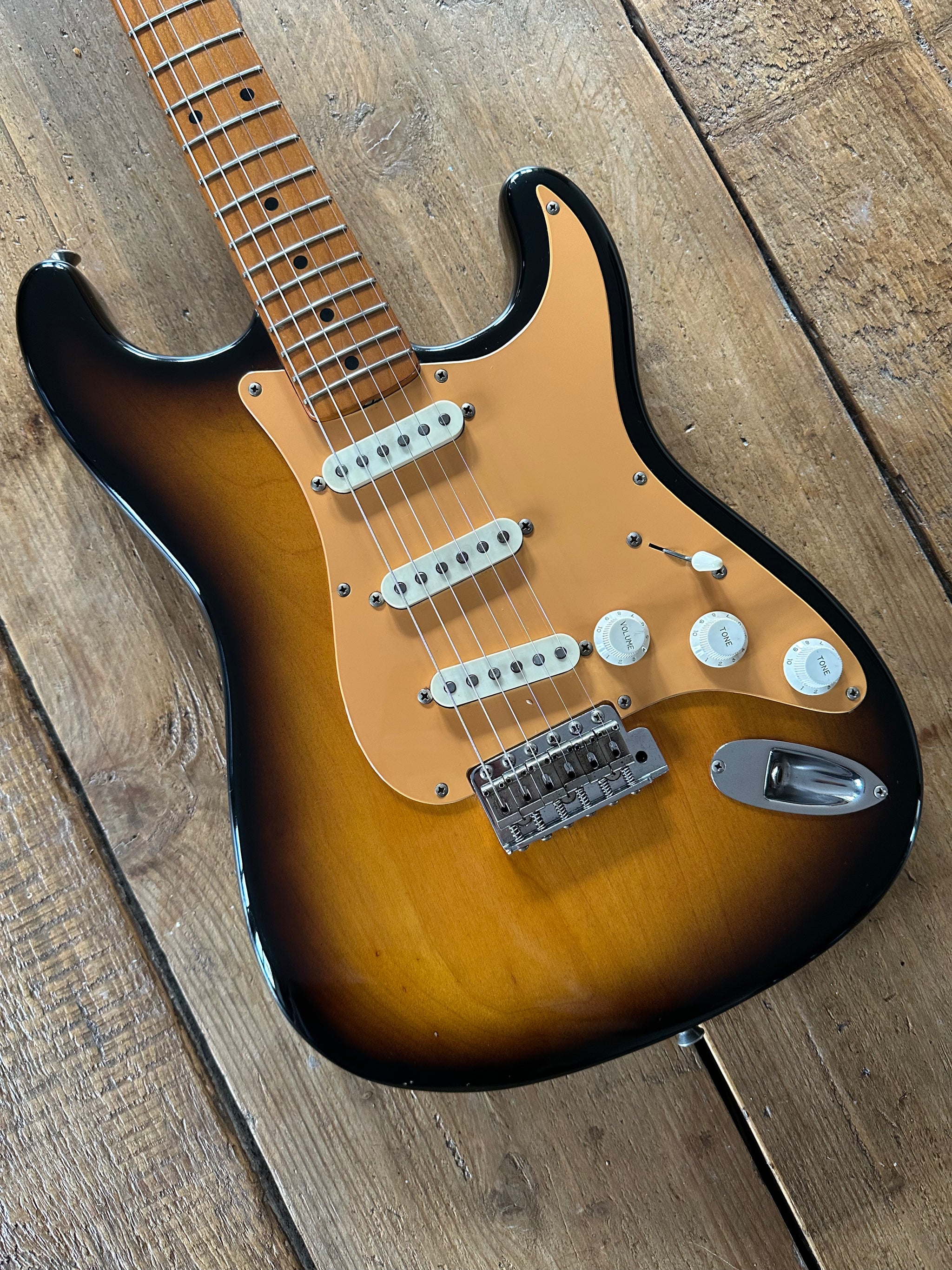 Fernandes RST-80 54’ - Sunburst | Tonebay