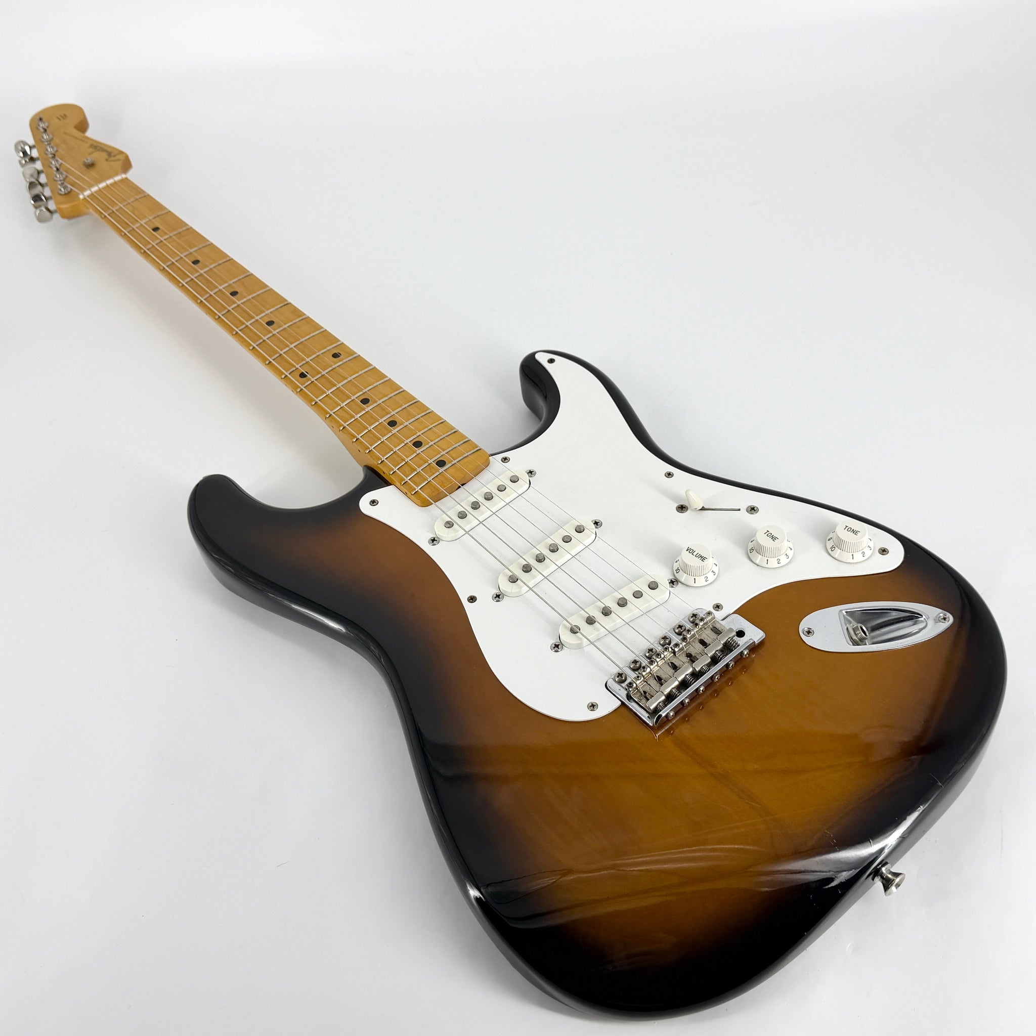 1996 Fender Japan ST-54 Stratocaster - Sunburst