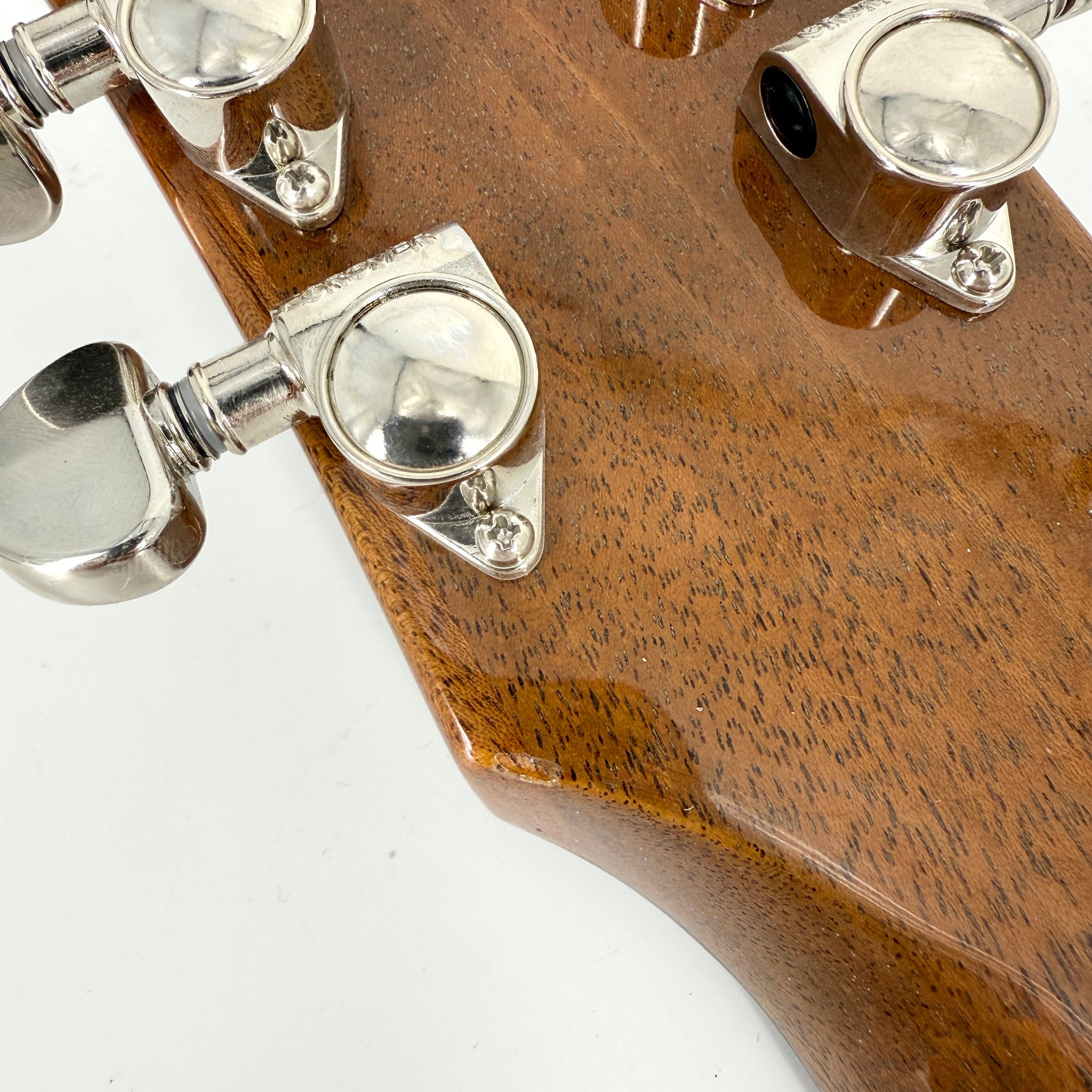 2023 Gibson Les Paul Standard 60’s Figured – Translucent Fuchsia | Tonebay