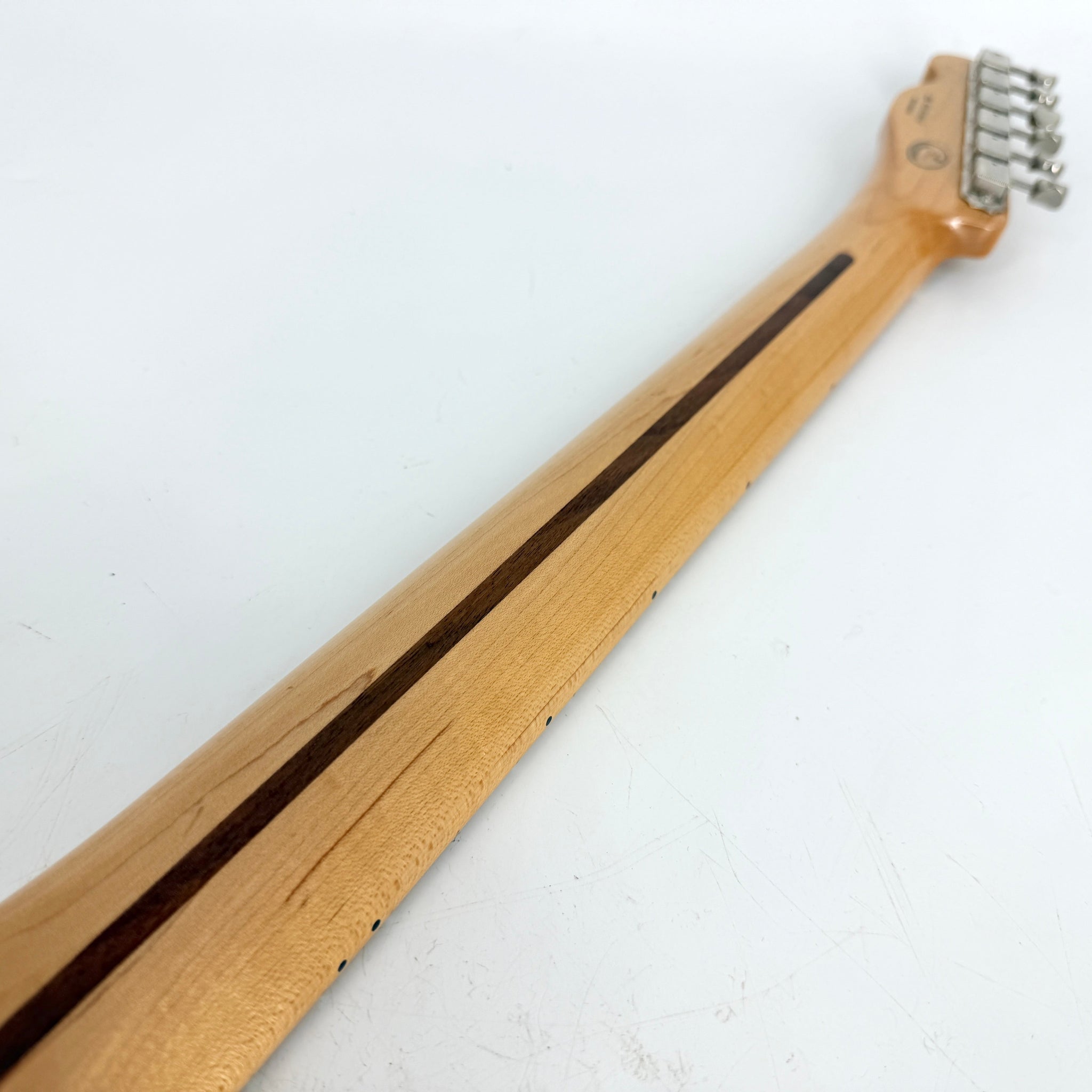 2018 Fender Limited Edition Classic Player Baja Telecaster - Shell Pink | Tonebay