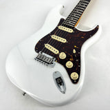 2021 Fender American Ultra Stratocaster – Arctic Pearl | Tonebay
