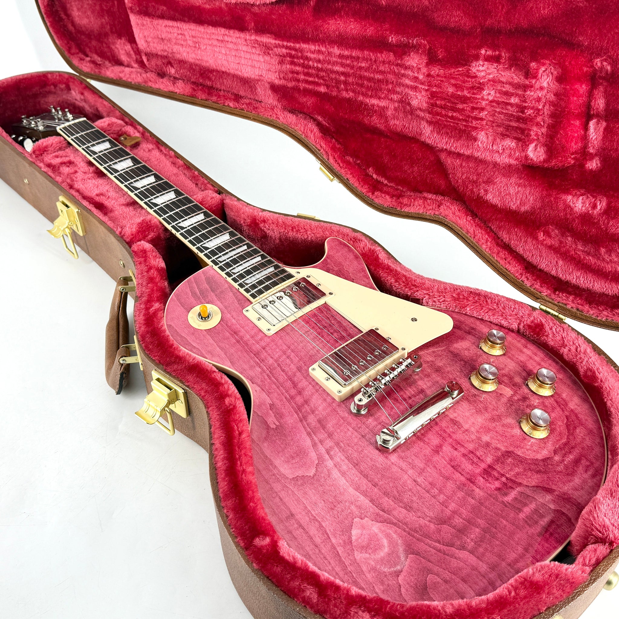 2023 Gibson Les Paul Standard 60’s Figured – Translucent Fuchsia | Tonebay