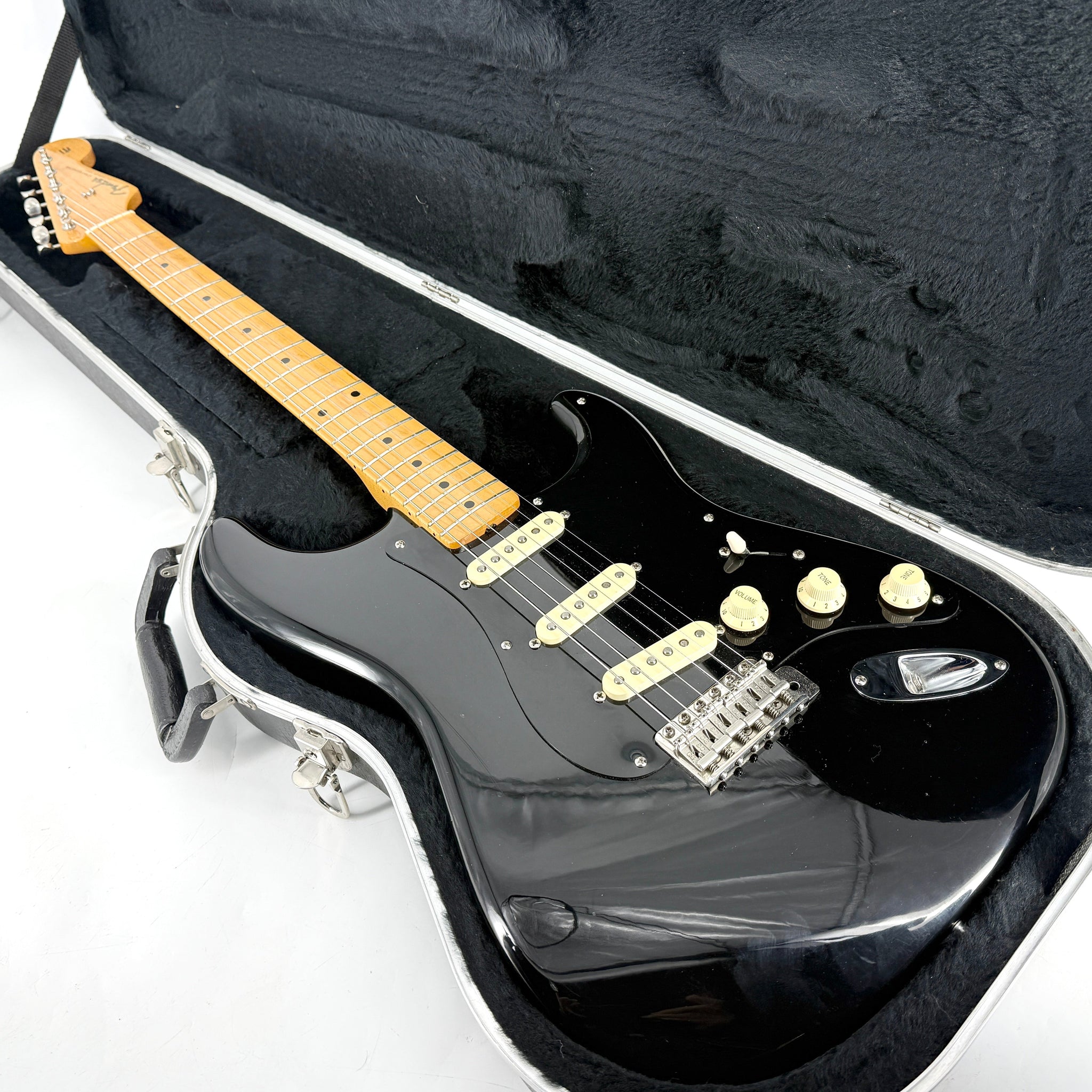 2009 Fender American Vintage '57 Stratocaster - Black | Tonebay