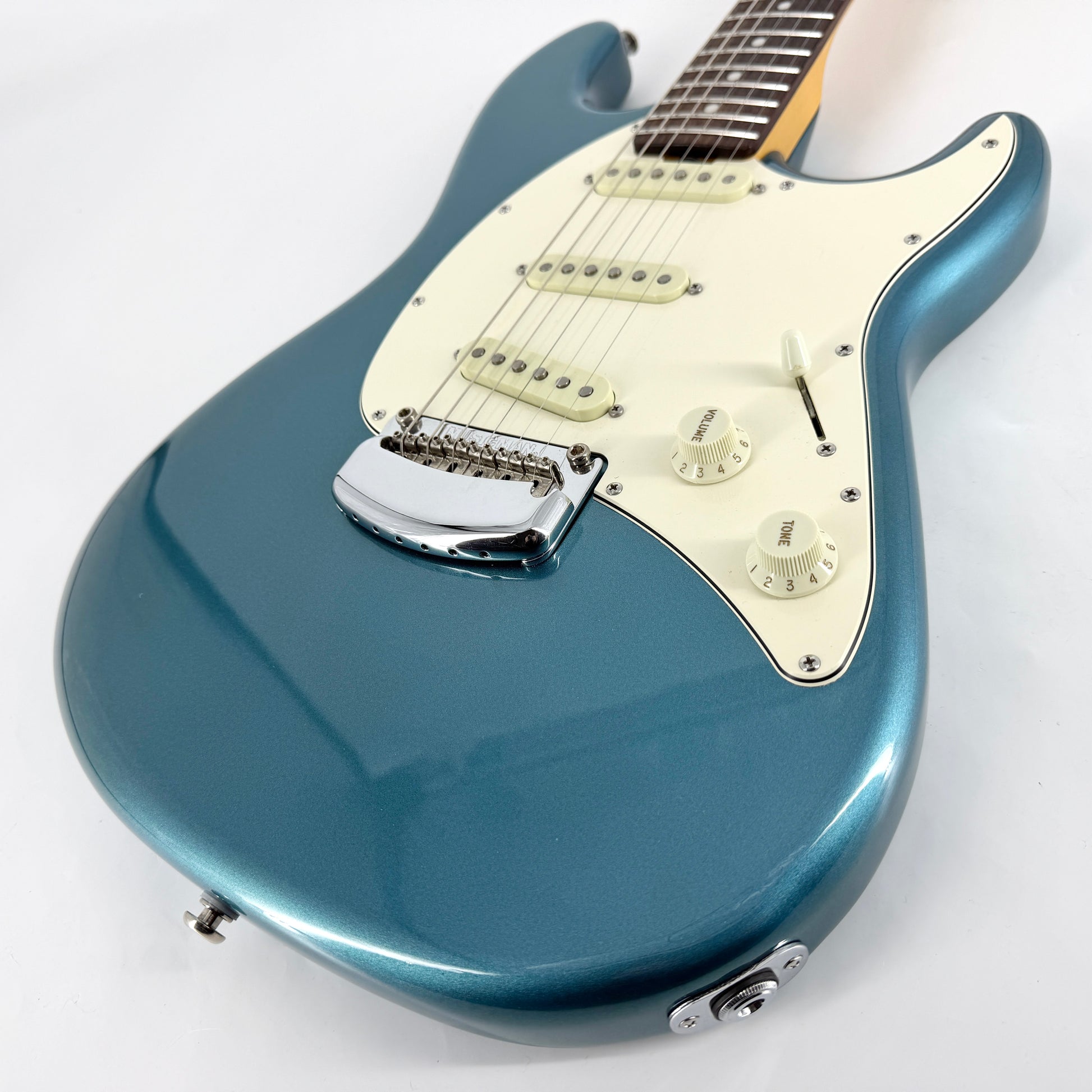 2016 Ernie Ball Music Man Cutlass – Vintage Turquoise