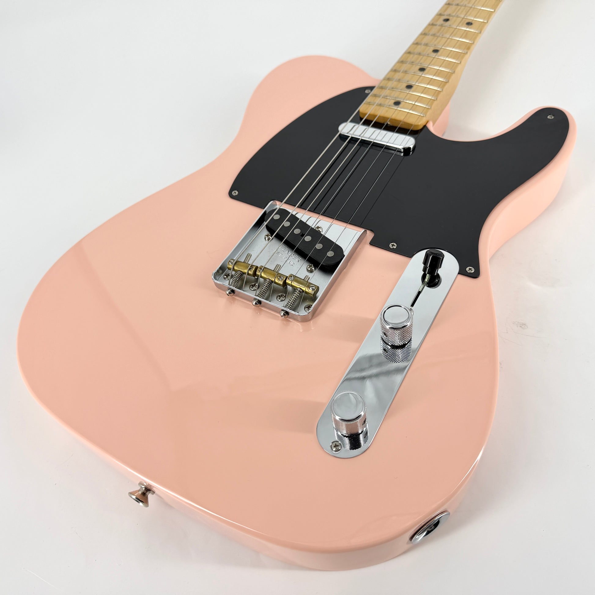 2018 Fender Limited Edition Classic Player Baja Telecaster - Shell Pink