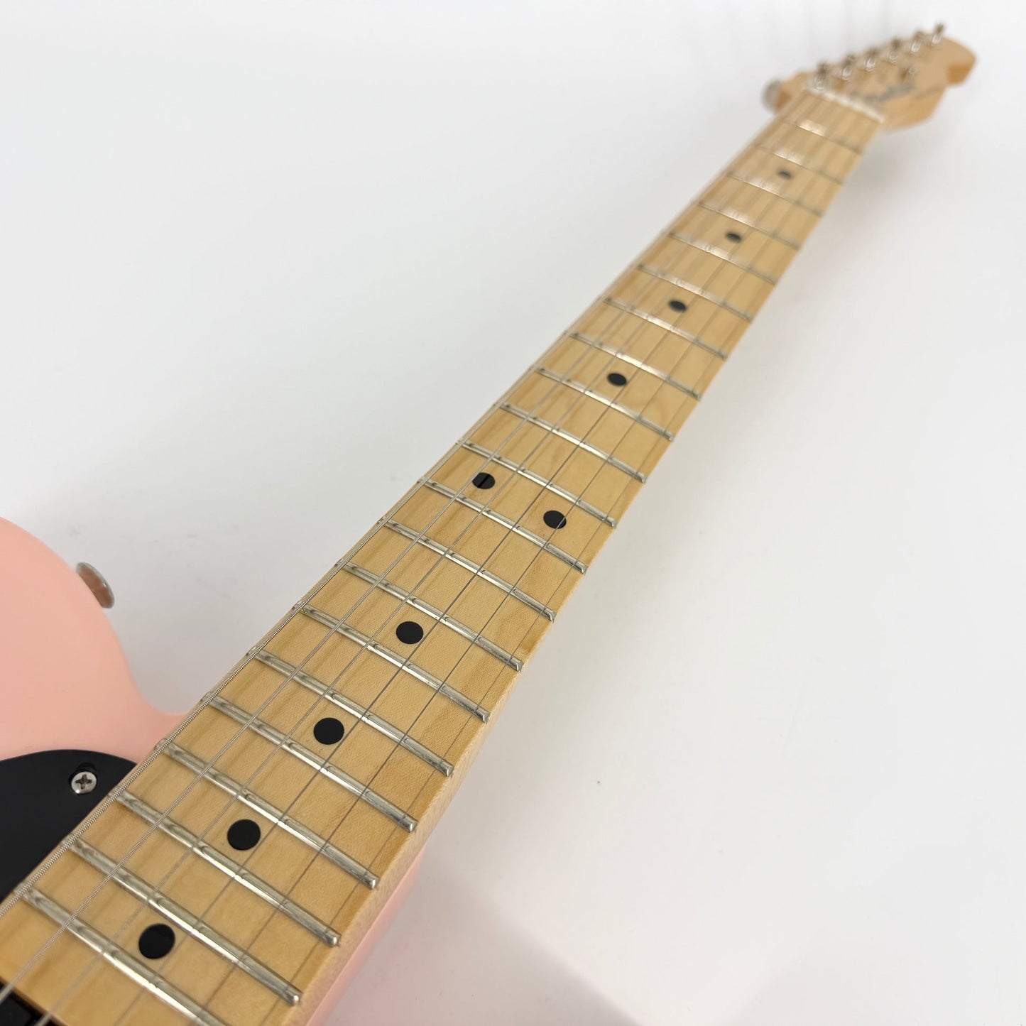 2018 Fender Limited Edition Classic Player Baja Telecaster - Shell Pink