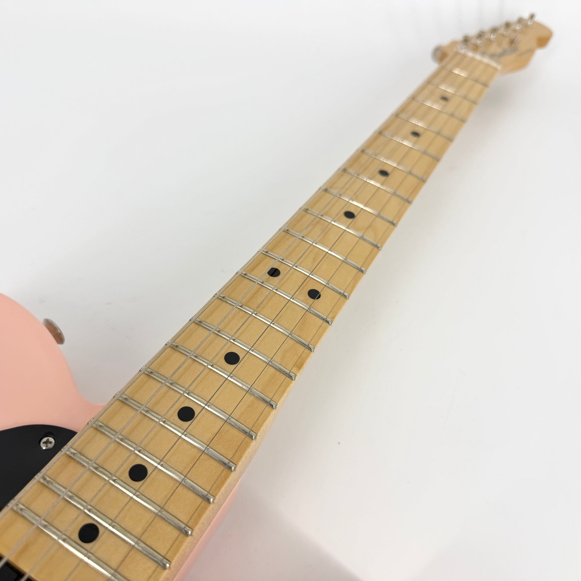 2018 Fender Limited Edition Classic Player Baja Telecaster - Shell Pink