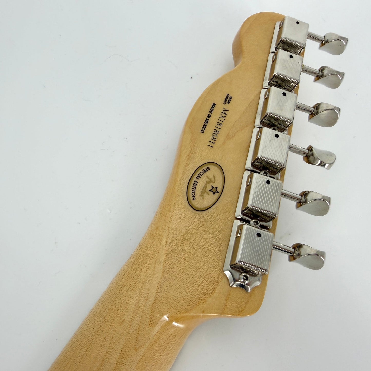 2018 Fender Limited Edition Classic Player Baja Telecaster - Shell Pink