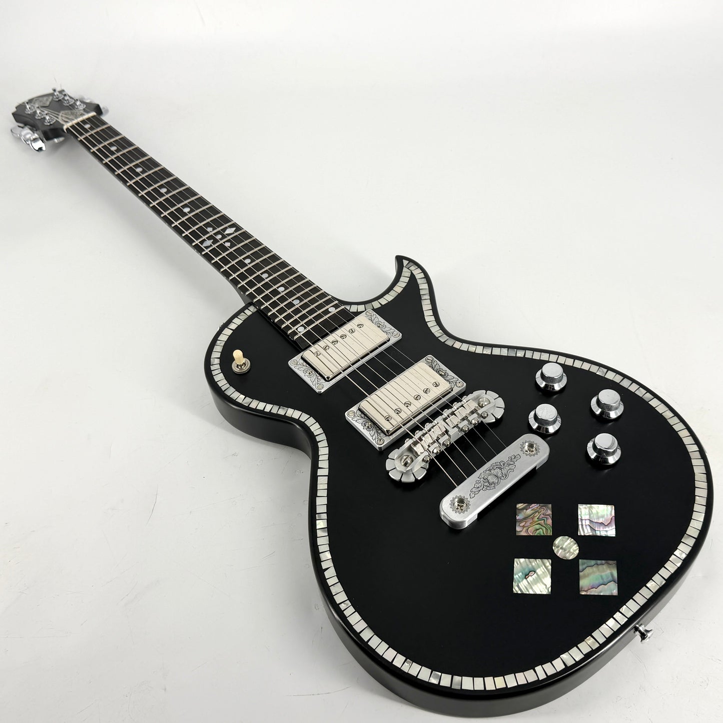 2015 Zemaitis Custom Shop Superior Series CSSU-101 - Black Diamond Default Title | Tonebay