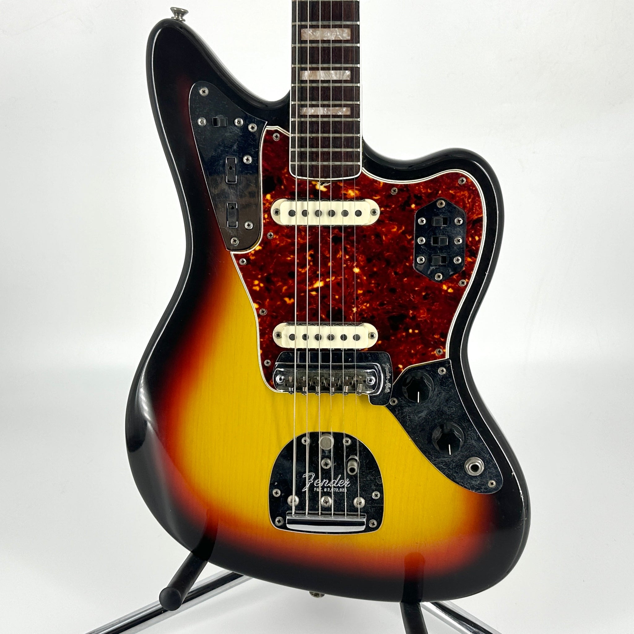 1966 Fender Jaguar - Sunburst | Tonebay