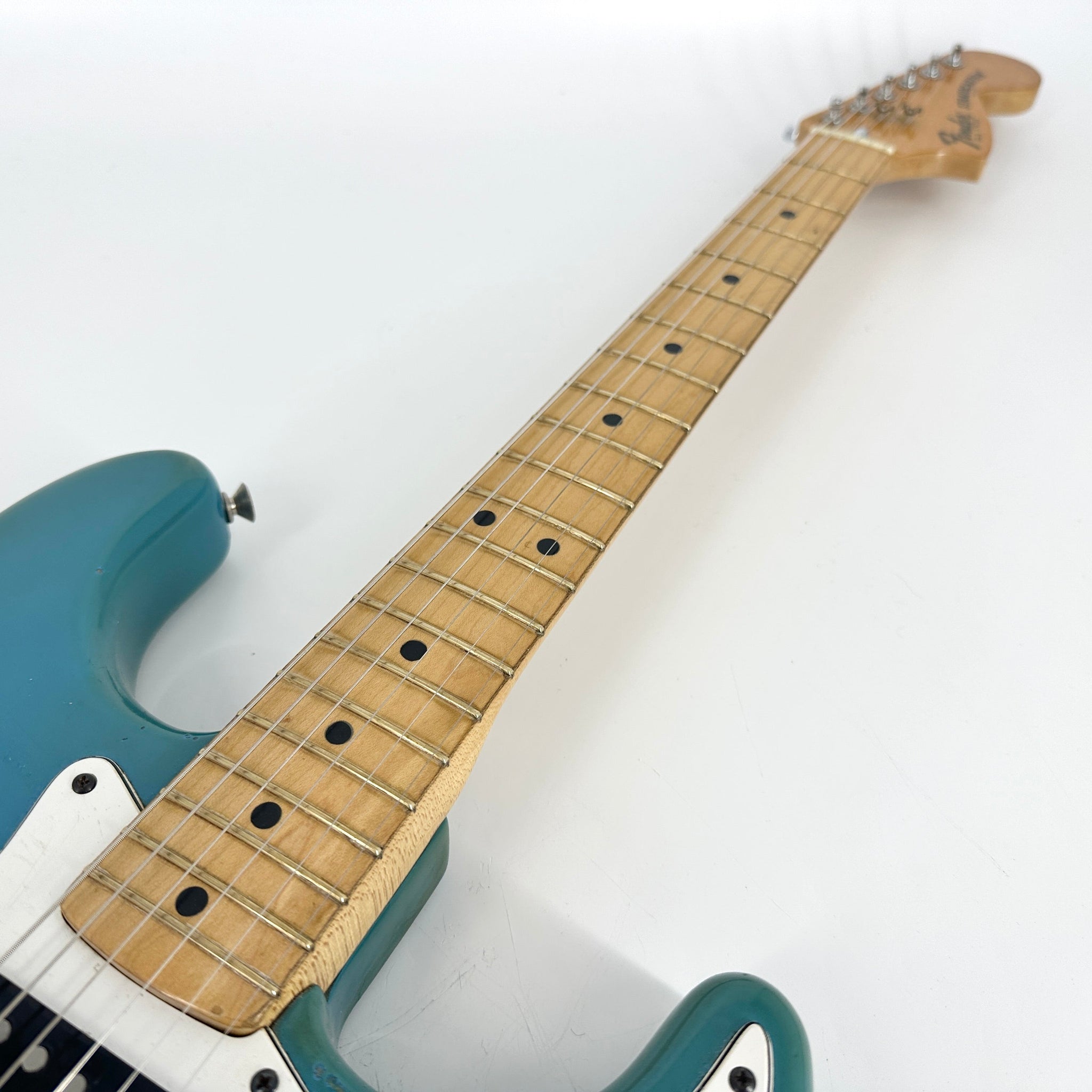 1981 Fender American International Series Stratocaster – Maui Blue | Tonebay