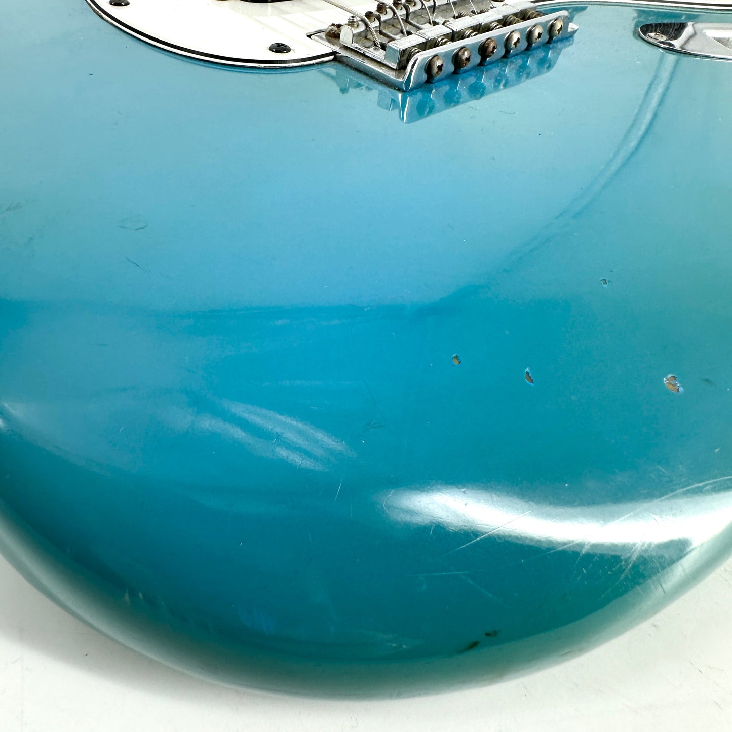 1981 Fender American International Series Stratocaster – Maui Blue | Tonebay