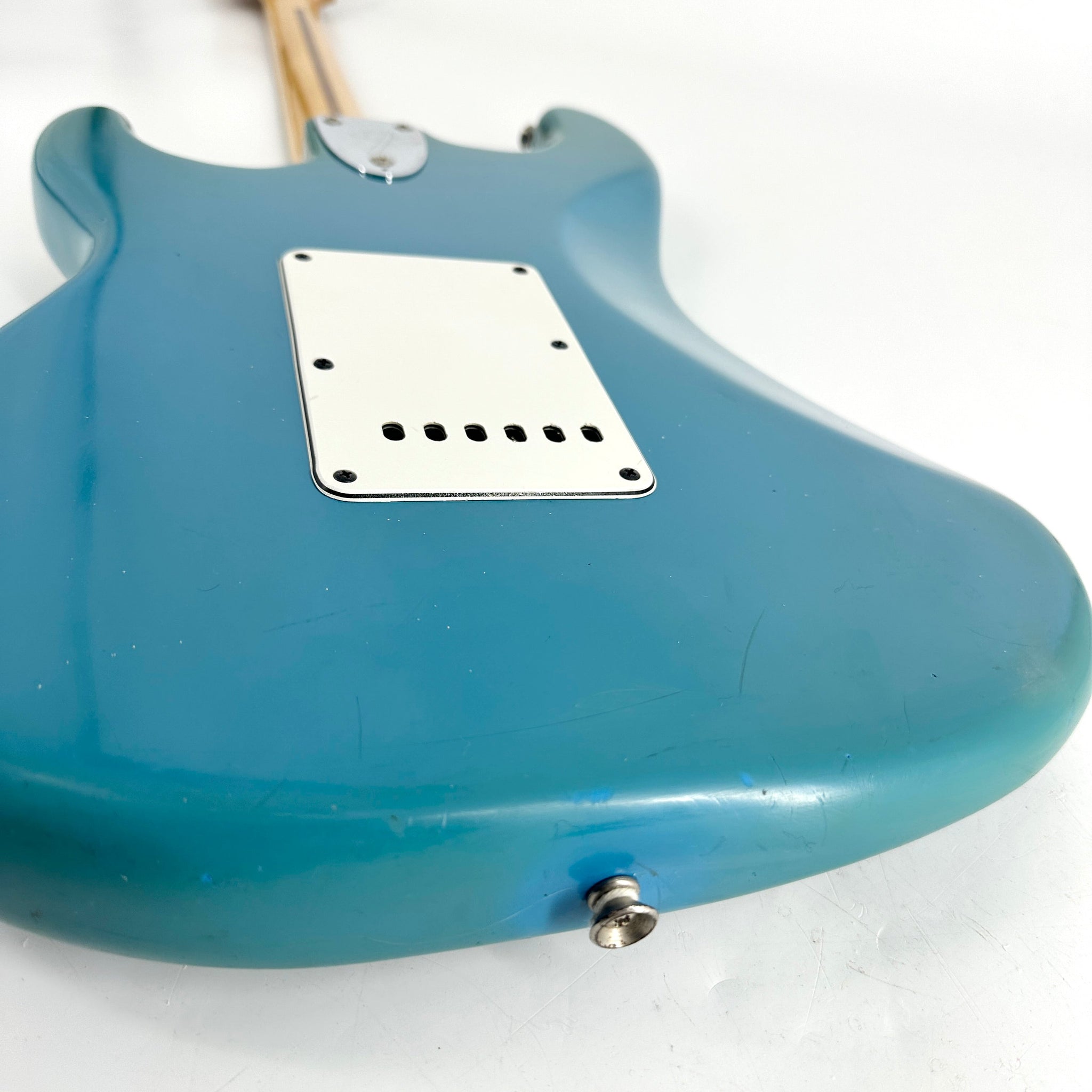 1981 Fender American International Series Stratocaster – Maui Blue | Tonebay