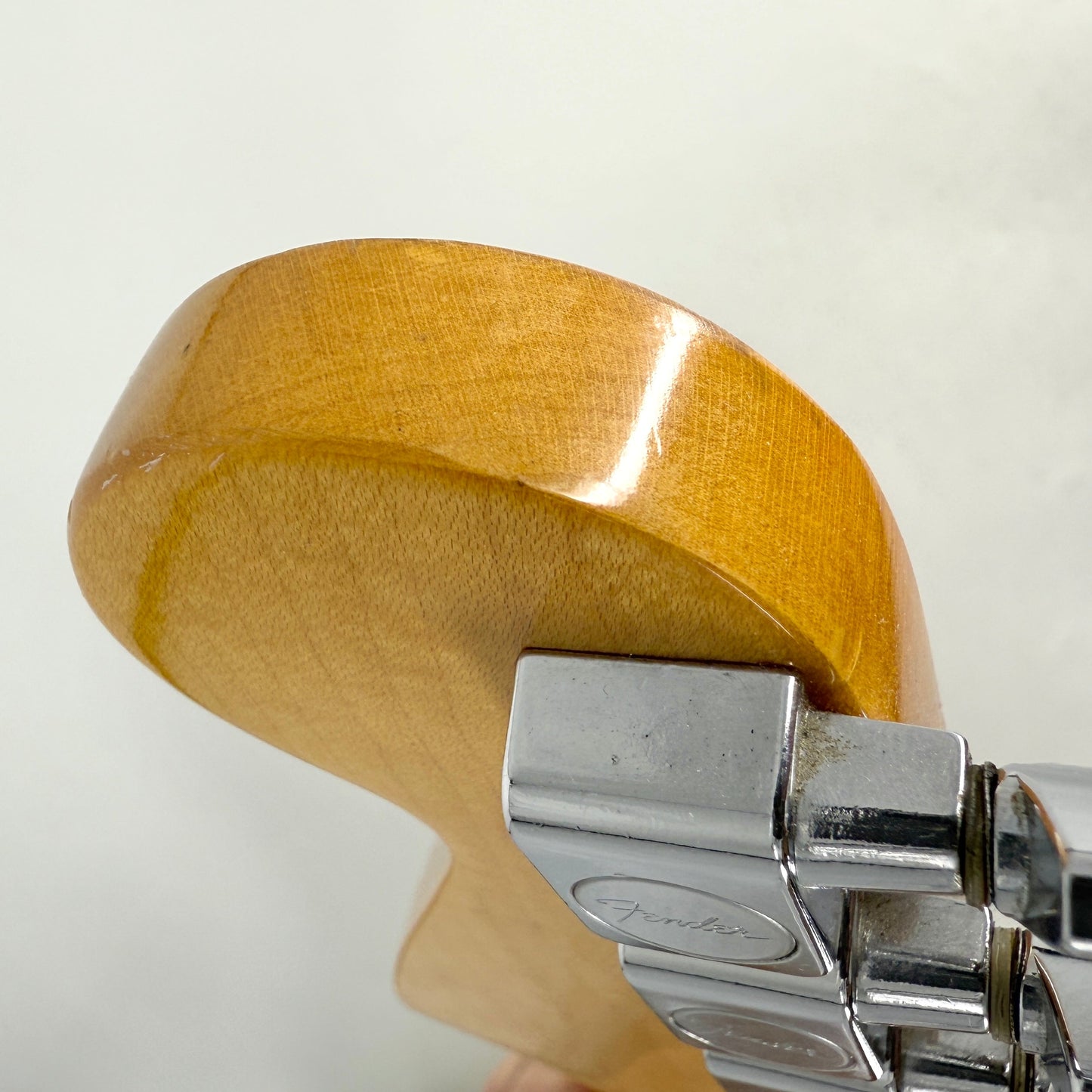 1983 Fender American Hardtail Stratocaster - Sunburst | Tonebay