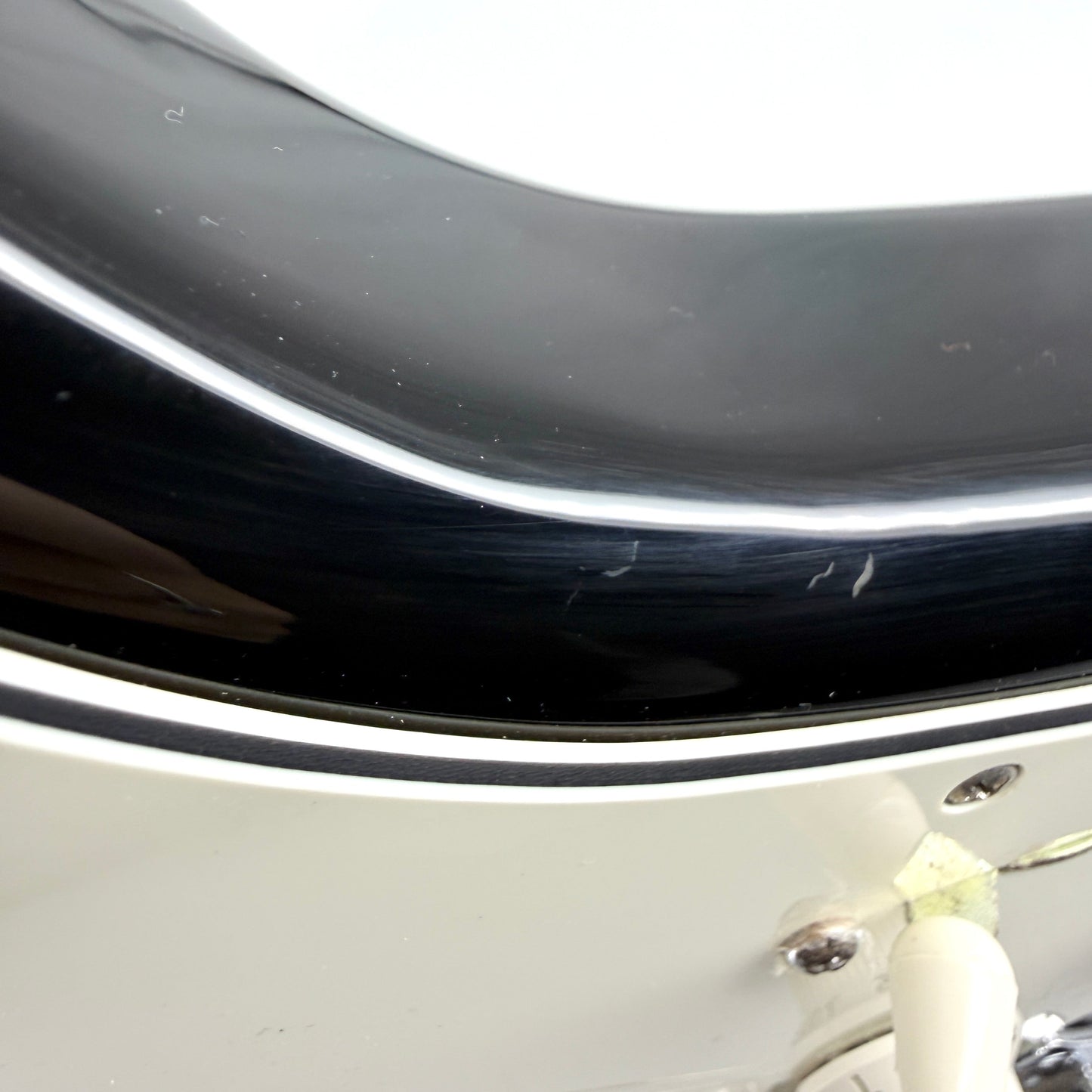 2015 Fender Standard Stratocaster - Black | Tonebay