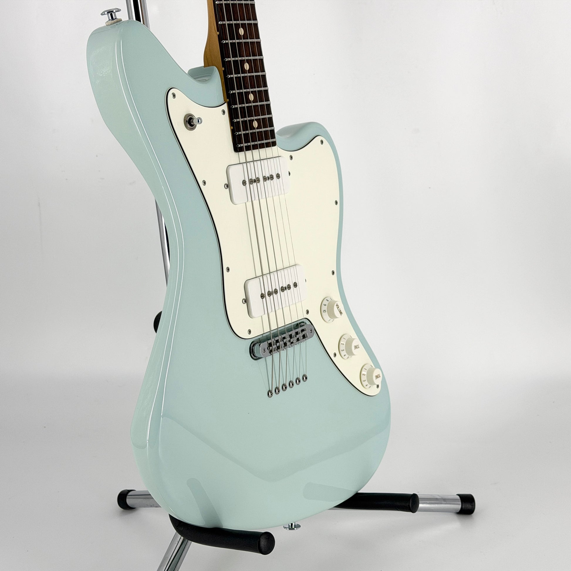 2017 Suhr Classic JM Pro – Sonic Blue