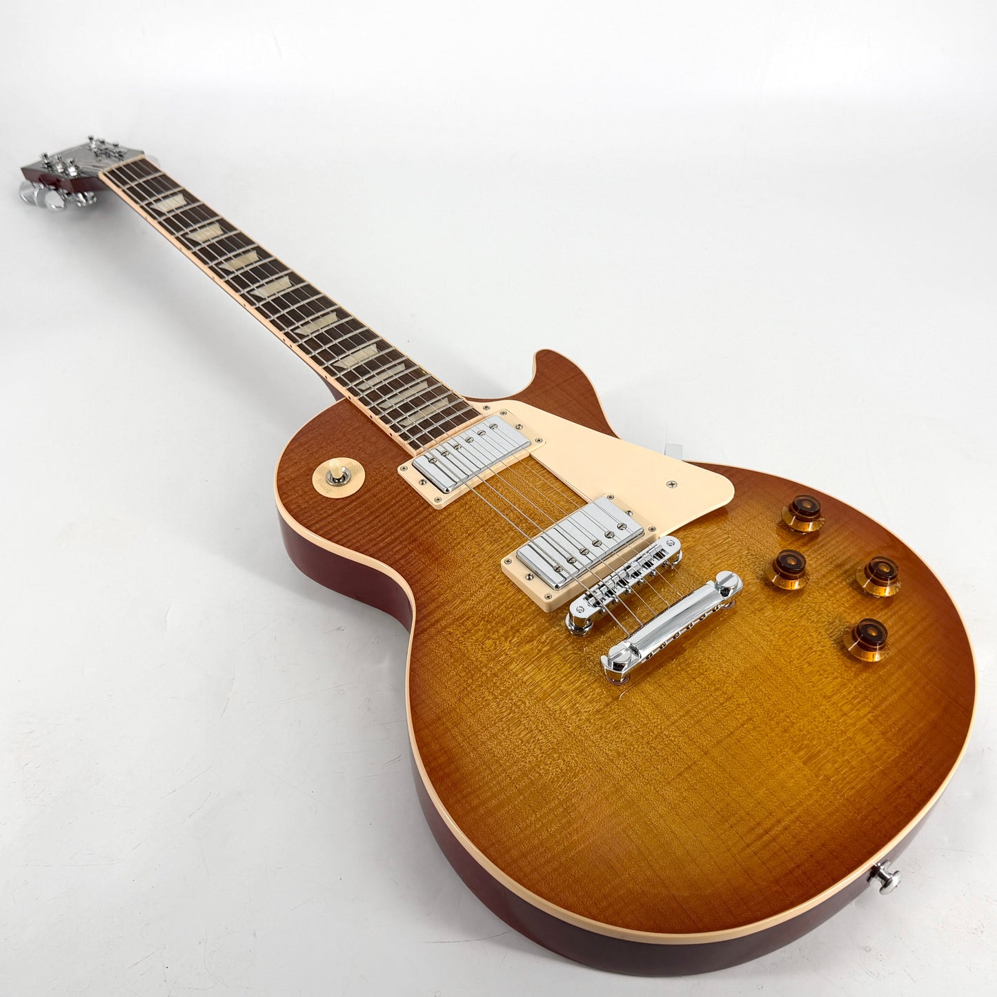 2016 Gibson Les Paul Standard Plus – Light Burst Default Title | Tonebay