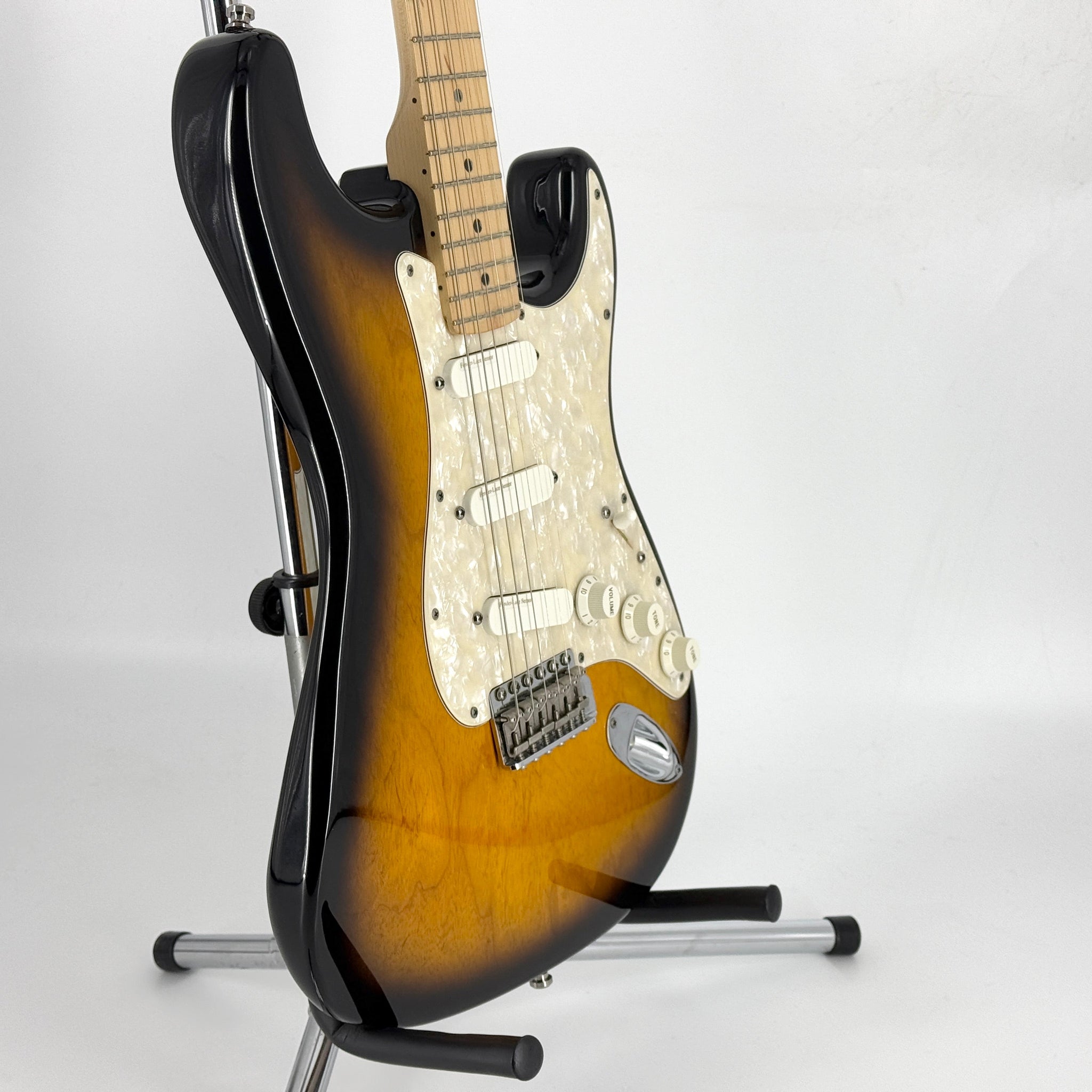 1995 Fender Buddy Guy Signature Stratocaster - 2-Tone Sunburst | Tonebay