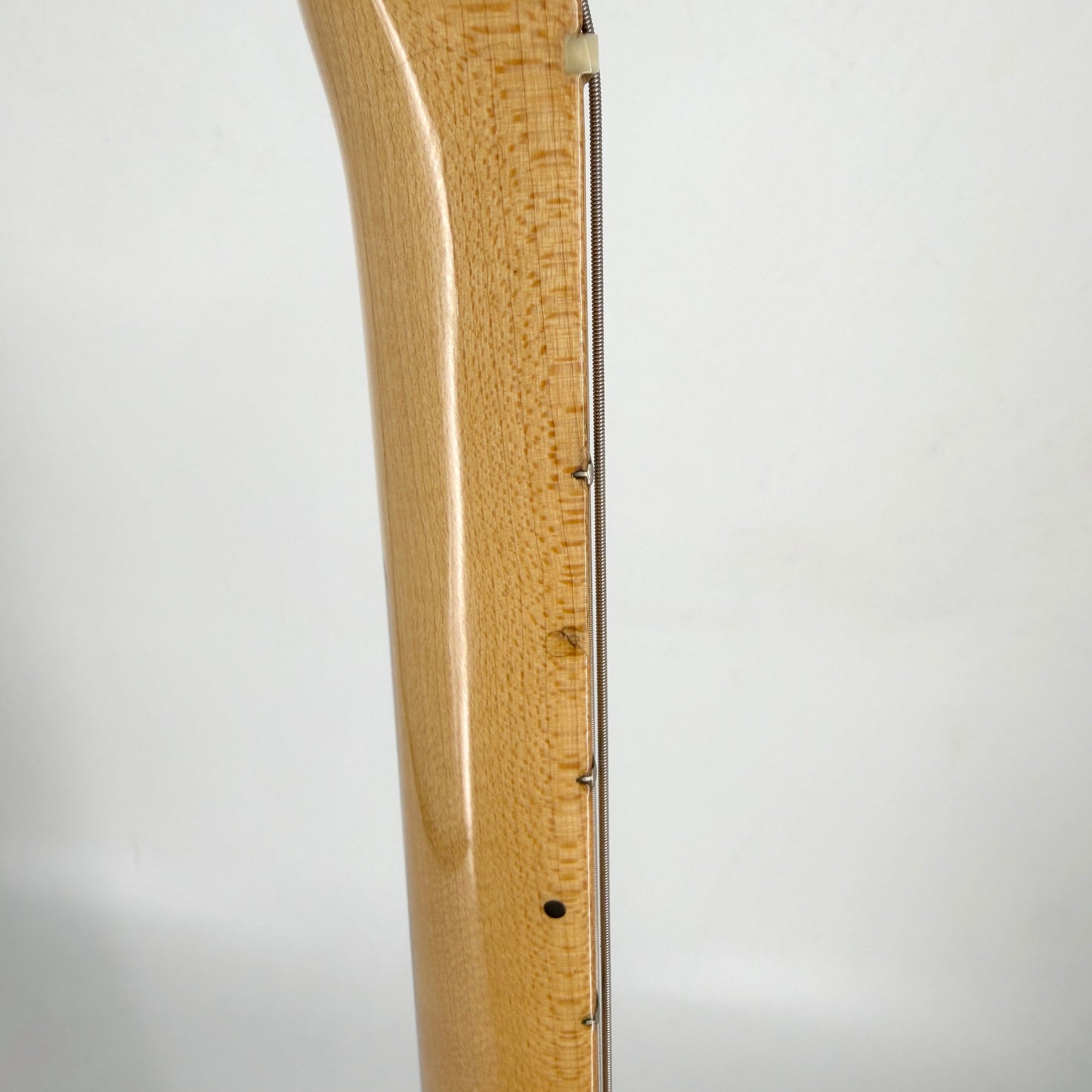 1977 Fender American Stratocaster – Olympic White | Tonebay