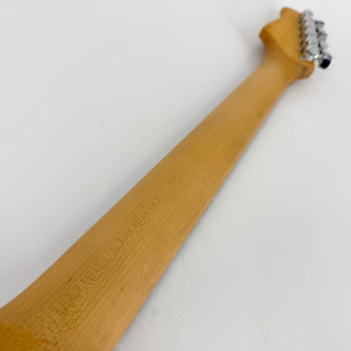 2018 Suhr Classic JM – Sonic Blue