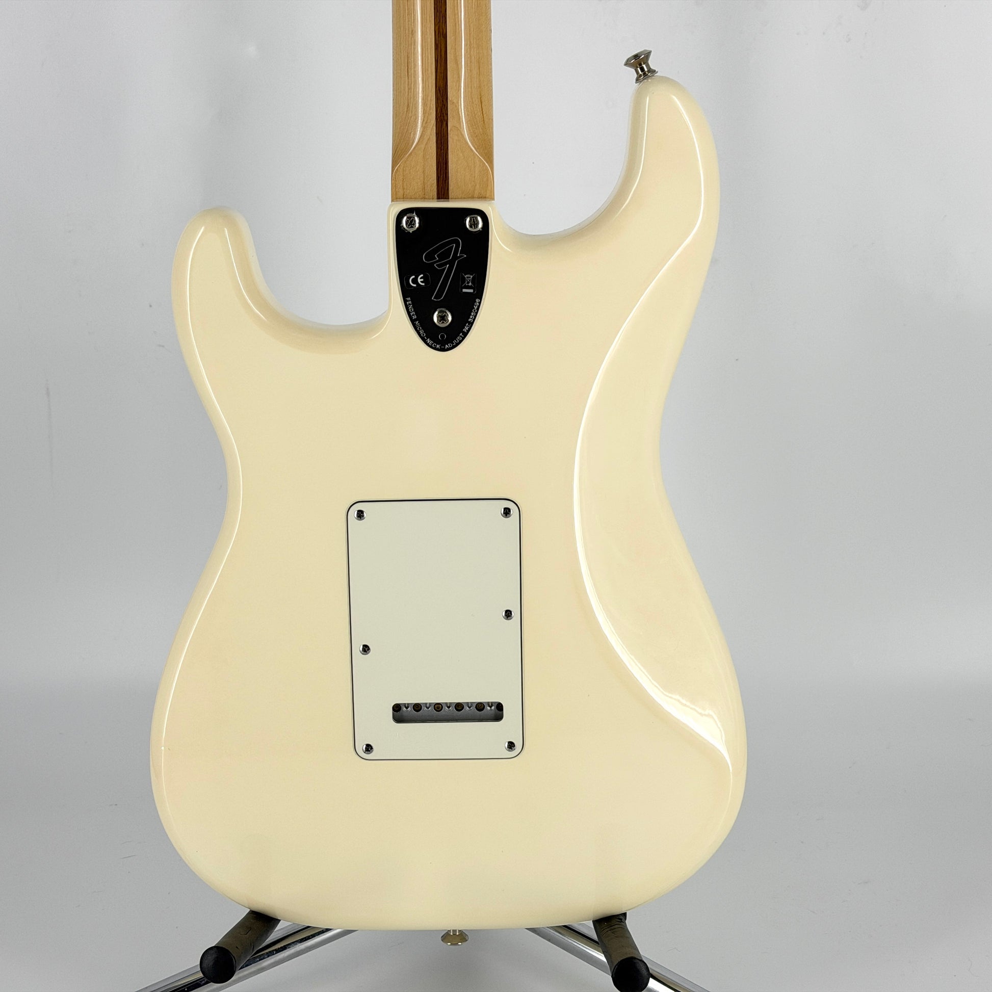 2011 Fender Classic Series 70’s Stratocaster – Olympic White