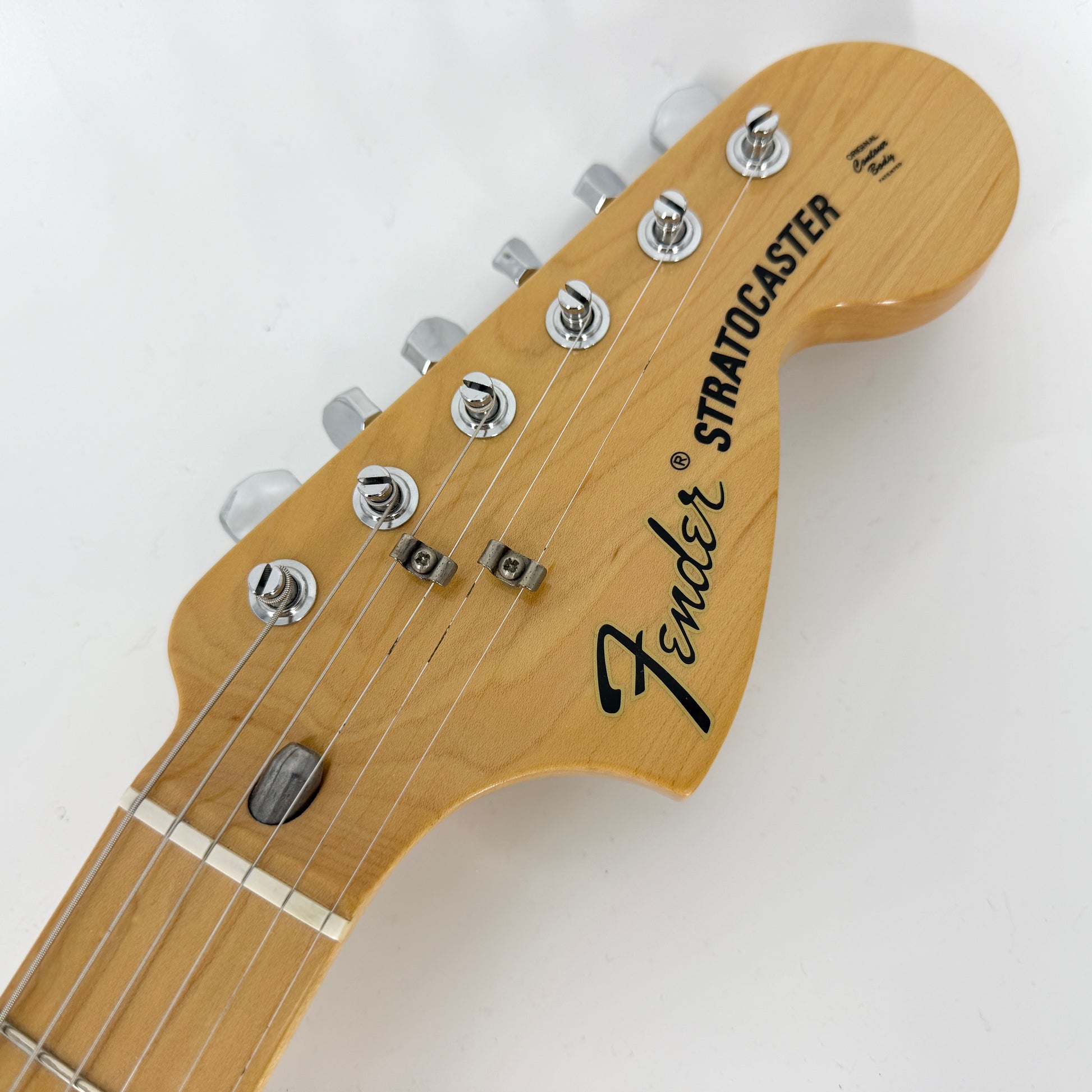 2011 Fender Classic Series 70’s Stratocaster – Olympic White