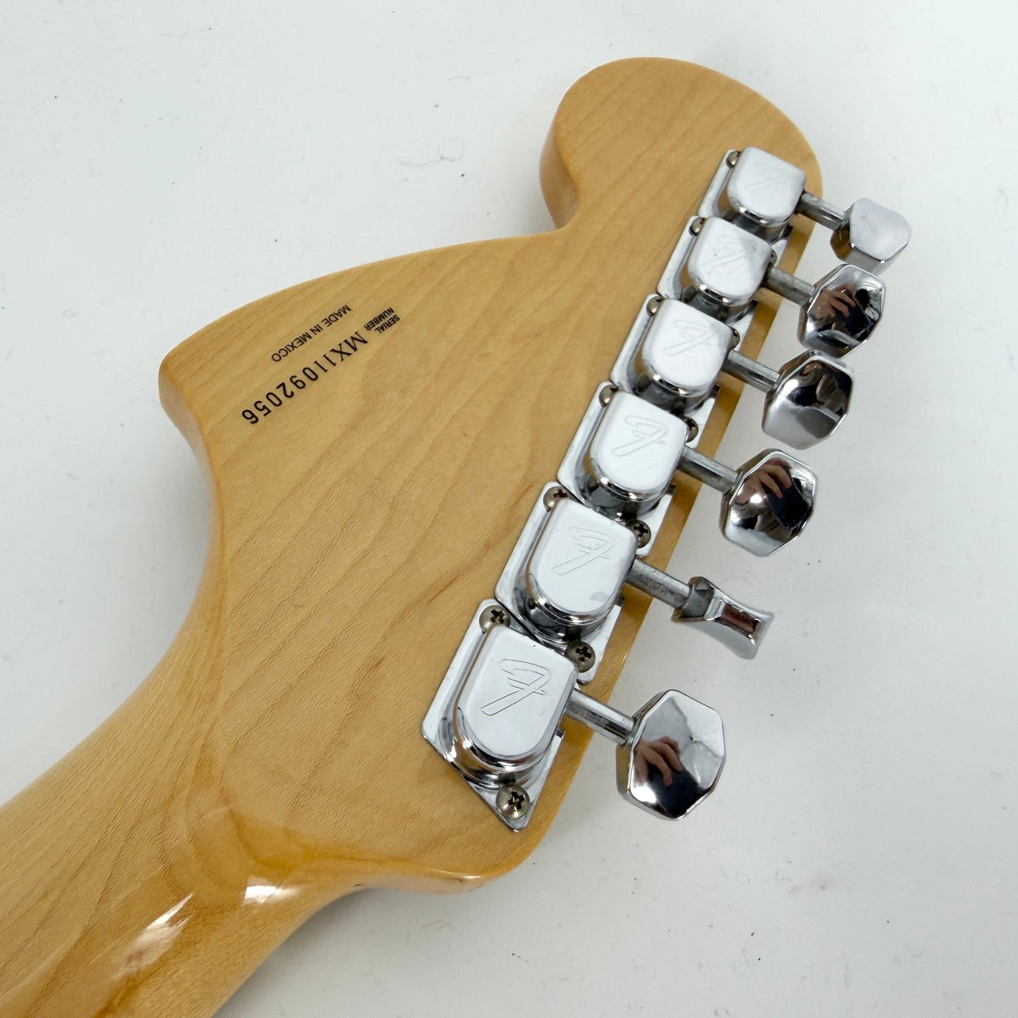 2011 Fender Classic Series 70’s Stratocaster – Olympic White