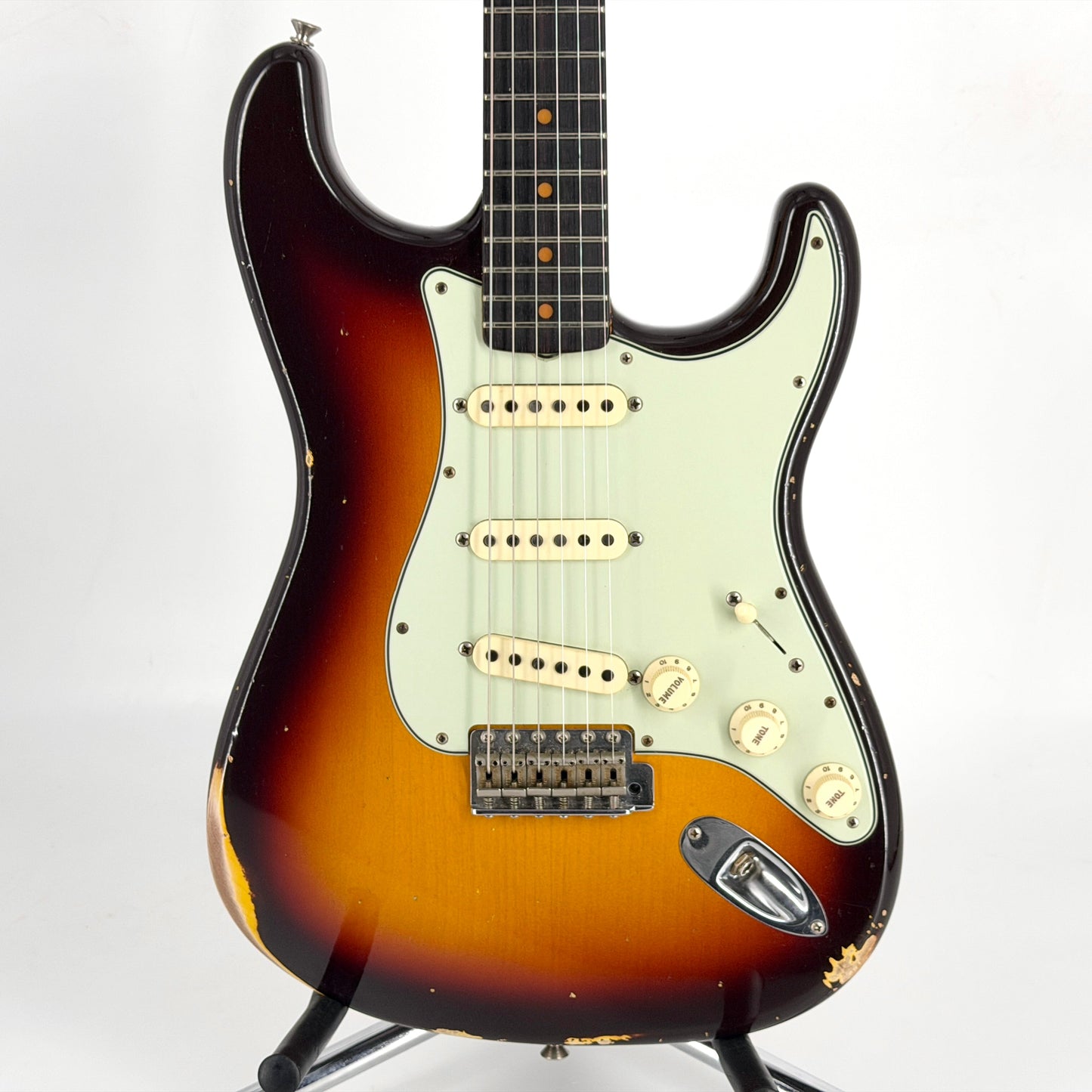 2018 Fender Custom Shop 60 Stratocaster Relic – Chocolate 3 Tone Sunburst | Tonebay