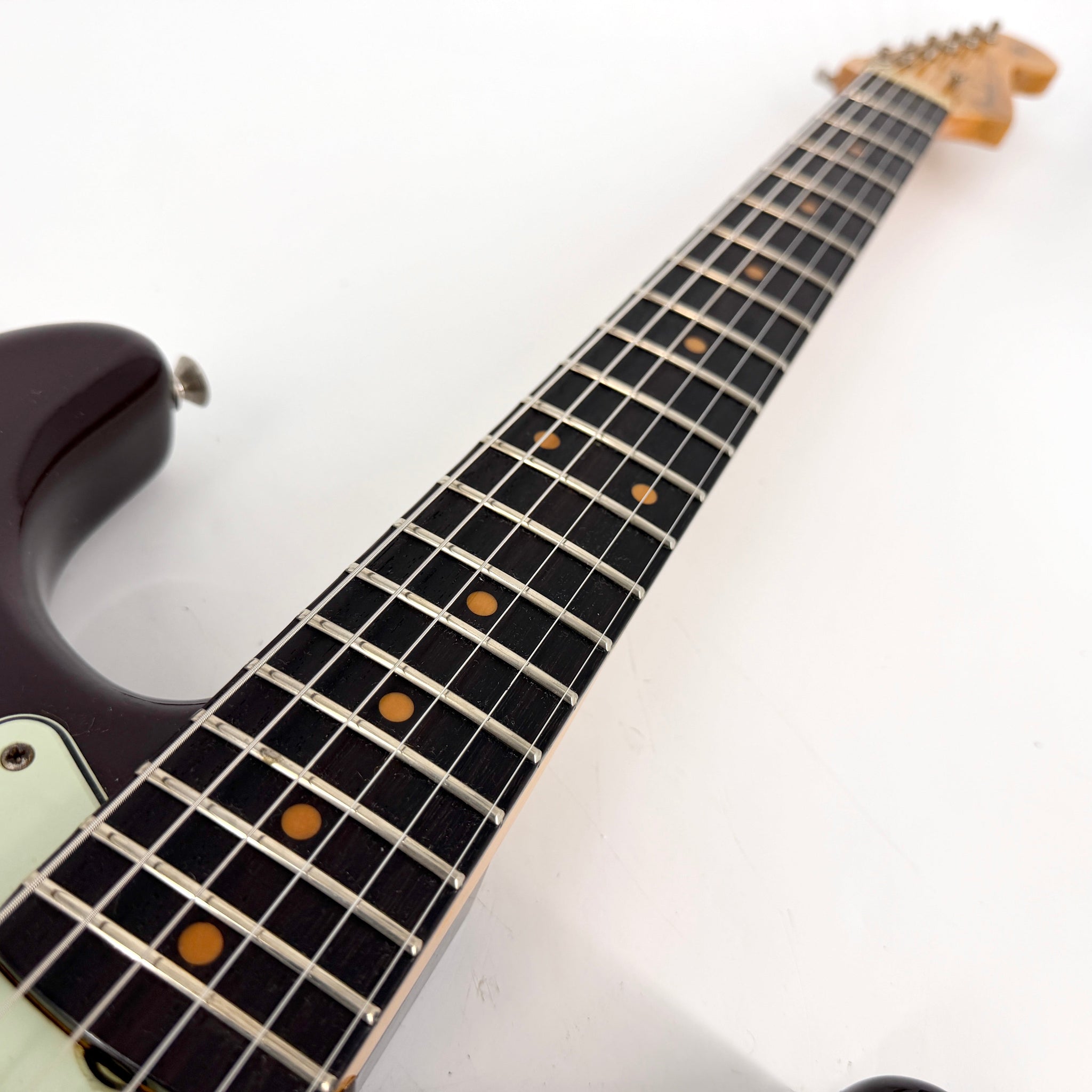 2018 Fender Custom Shop 60 Stratocaster Relic – Chocolate 3 Tone Sunburst | Tonebay