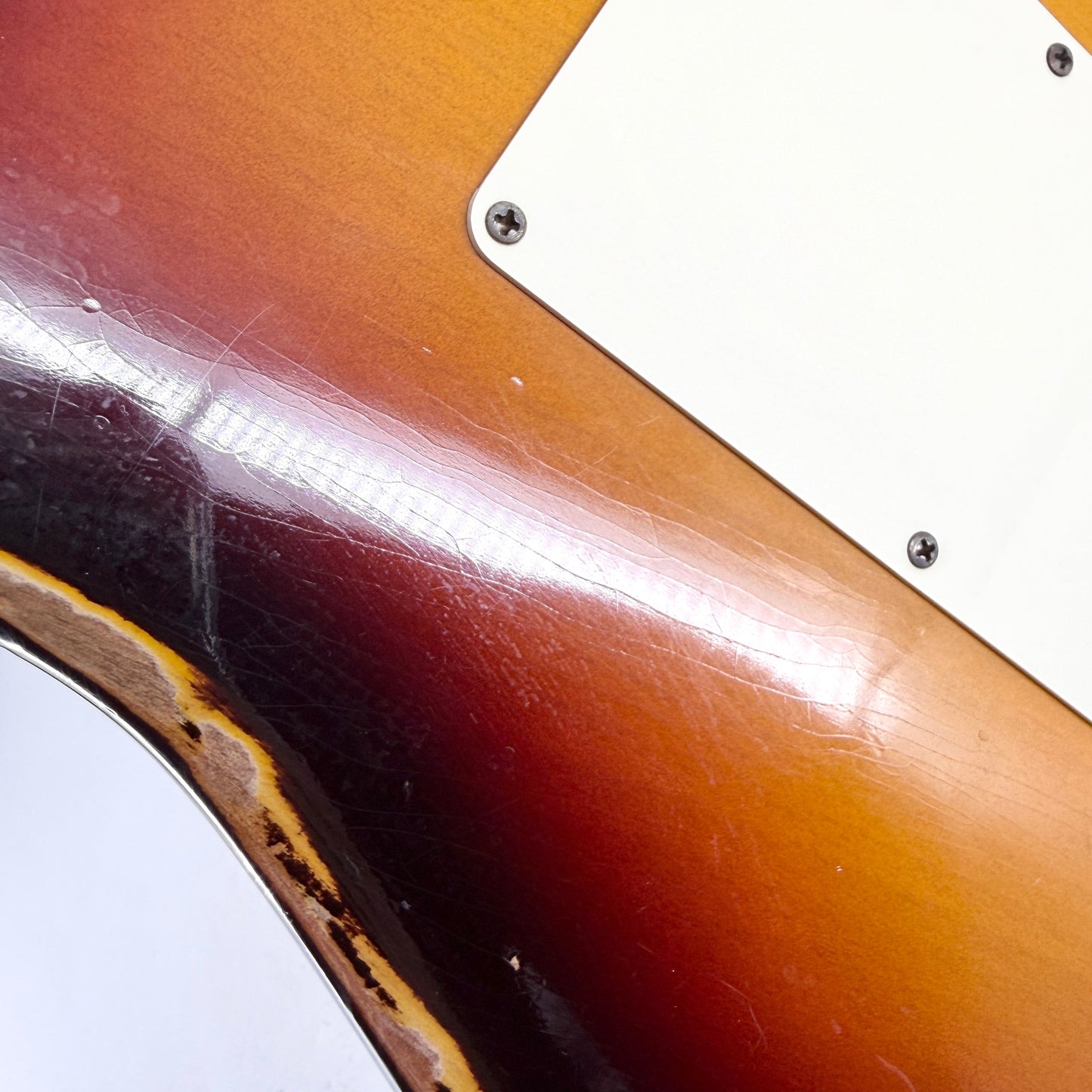 2018 Fender Custom Shop 60 Stratocaster Relic – Chocolate 3 Tone Sunburst | Tonebay