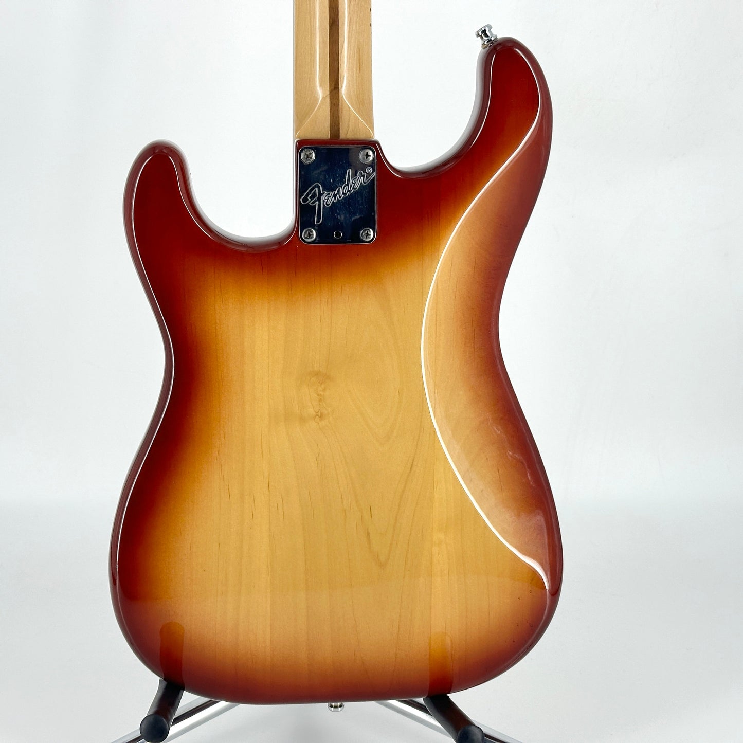 1983 Fender American Stratocaster - Sienna Sunburst | Tonebay