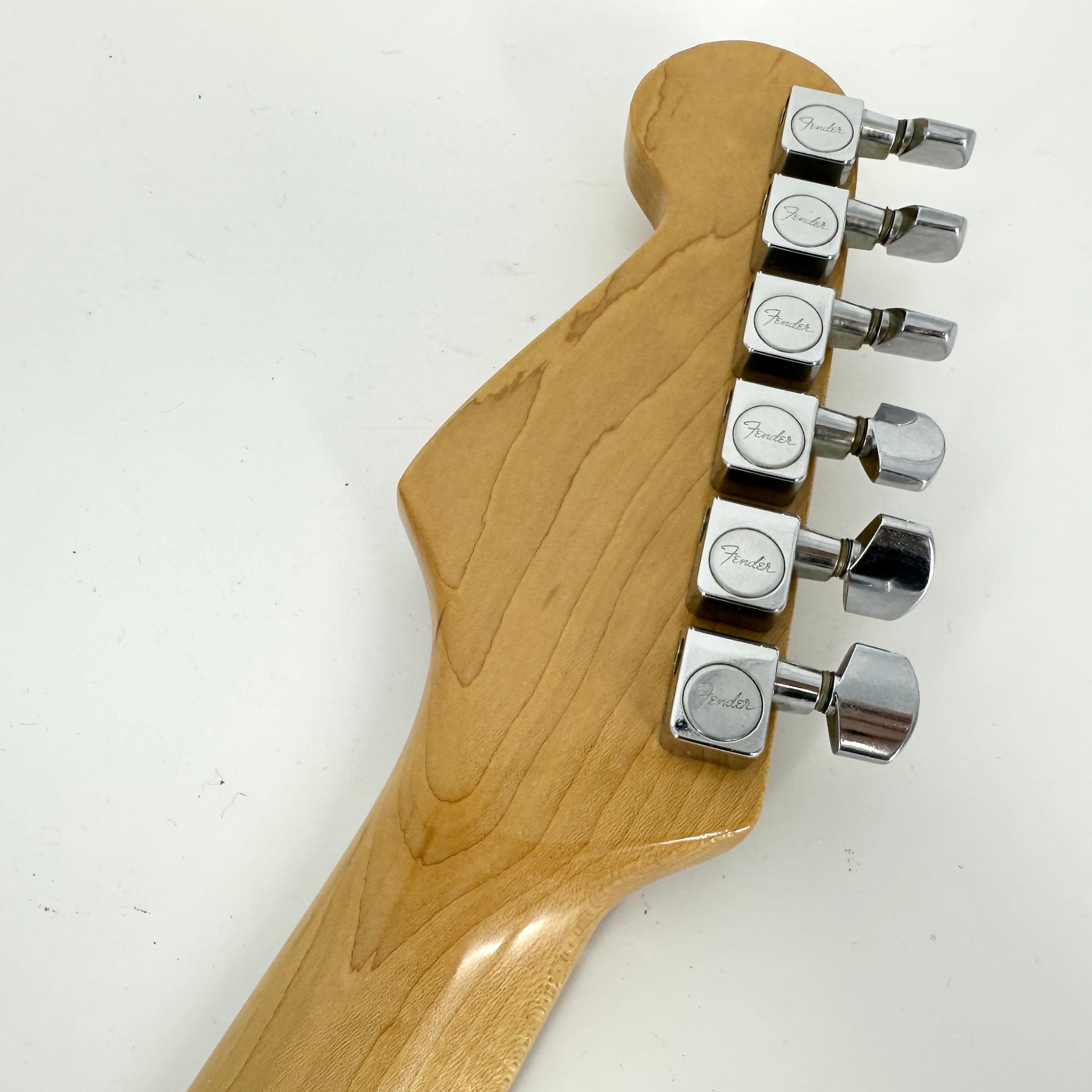 1983 Fender American Stratocaster - Sienna Sunburst | Tonebay