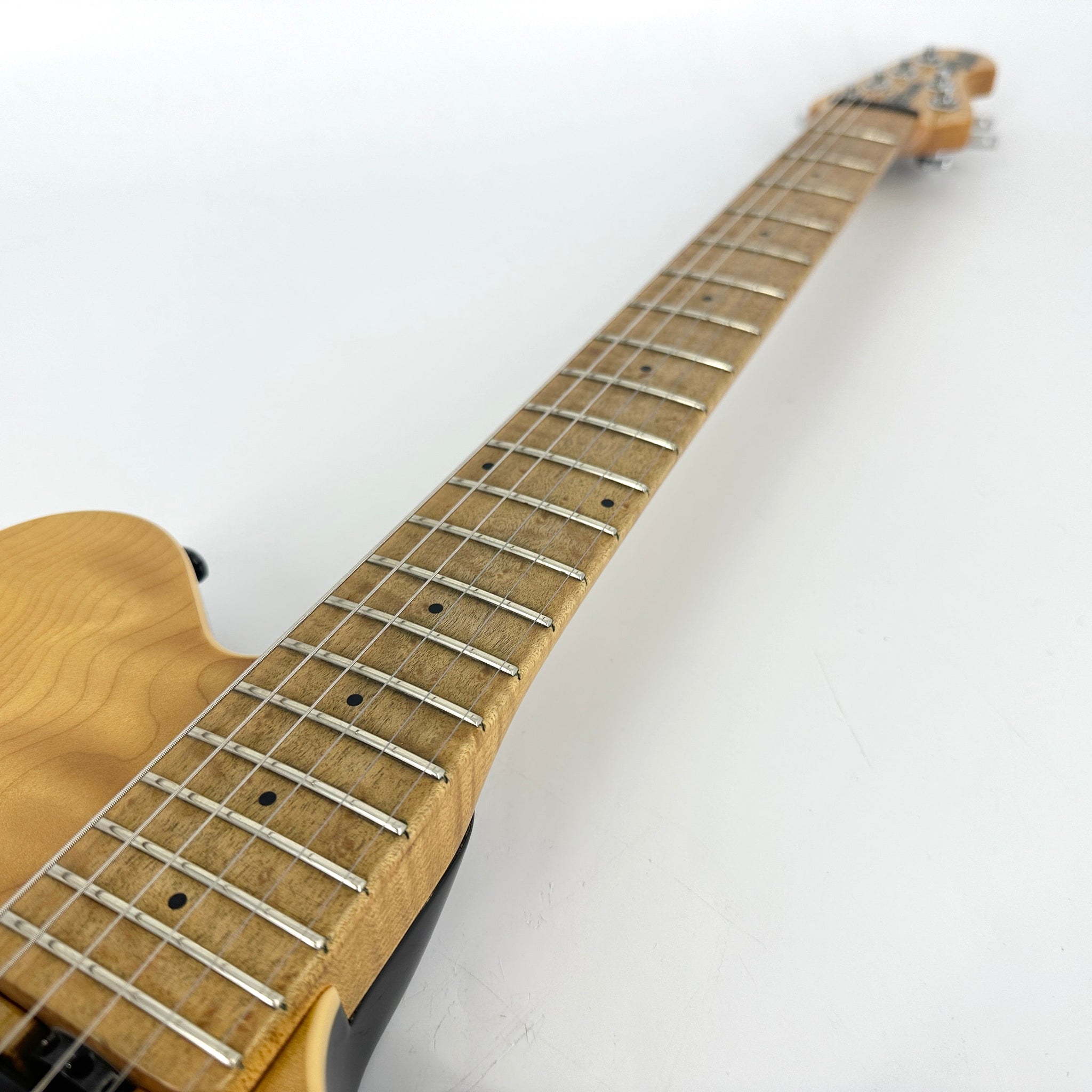 1999 Ernie Ball Music Man Axis Super Sport HH Hardtail - Translucent Gold | Tonebay