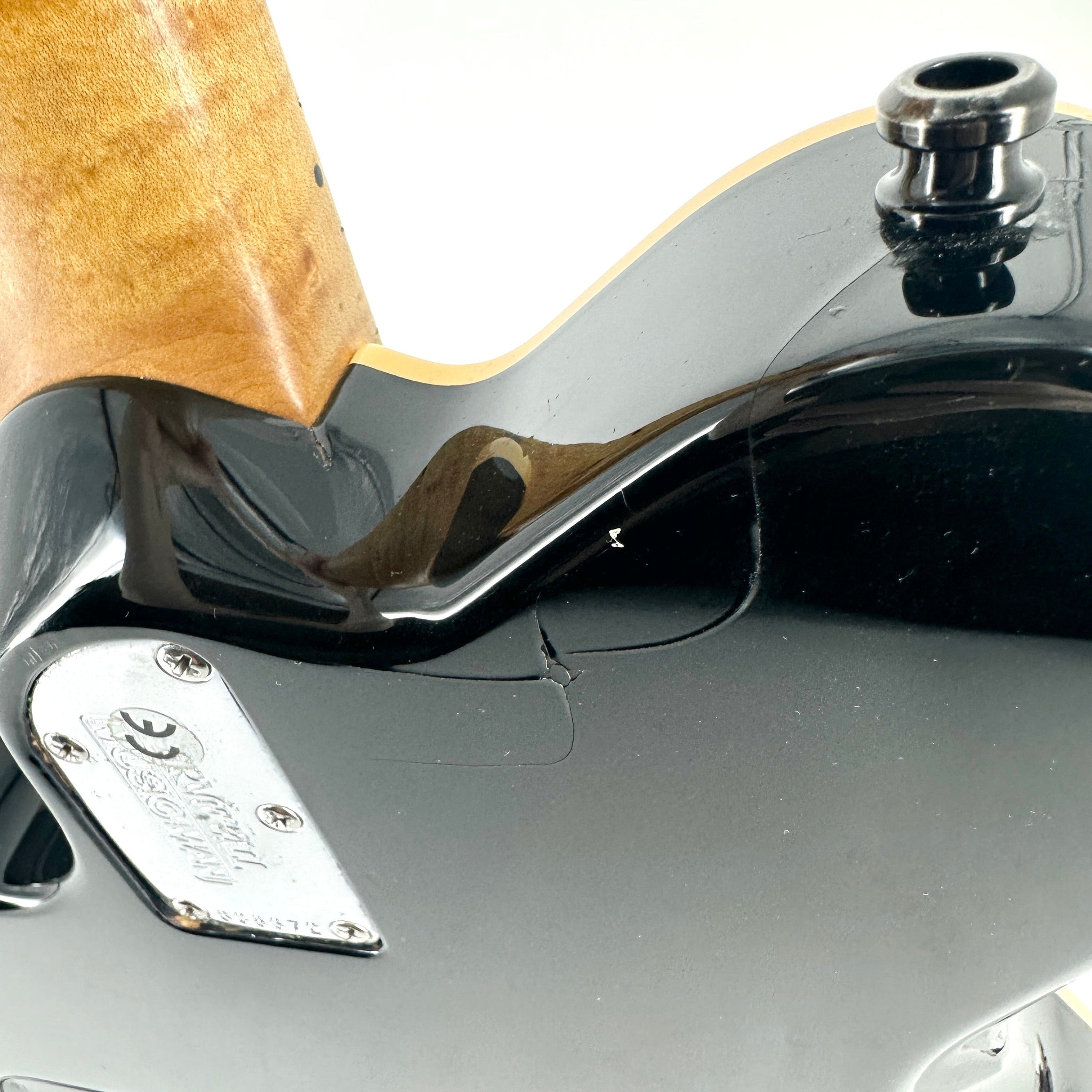 1999 Ernie Ball Music Man Axis Super Sport HH Hardtail - Translucent Gold | Tonebay