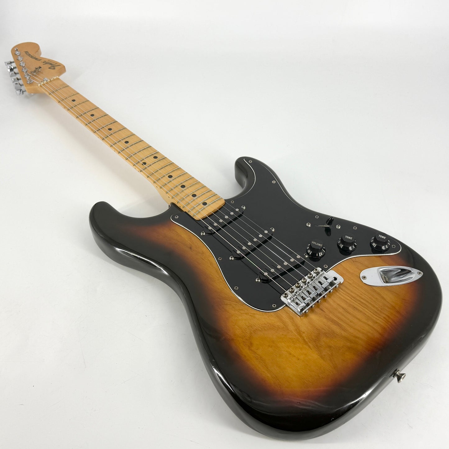 1980 Fender American Stratocaster – Sunburst Default Title | Tonebay