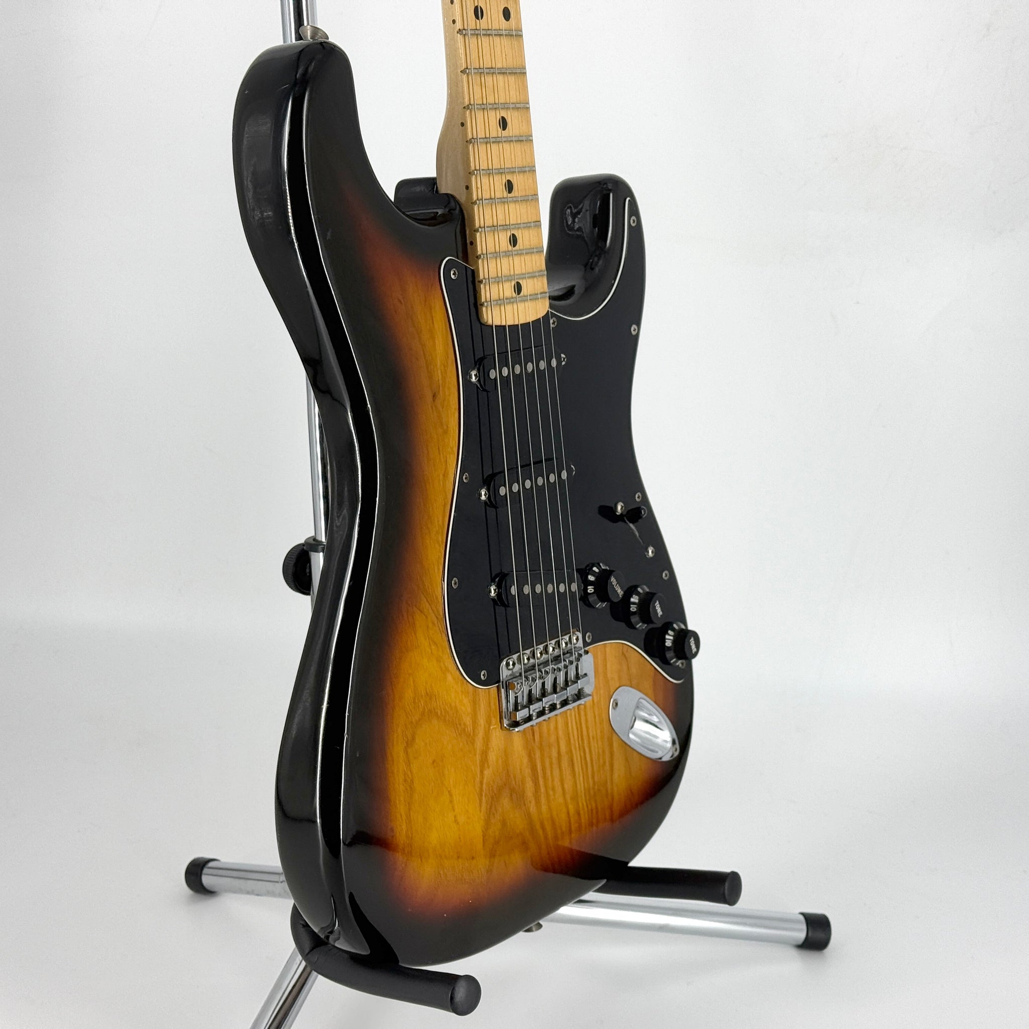1980 Fender American Stratocaster – Sunburst | Tonebay